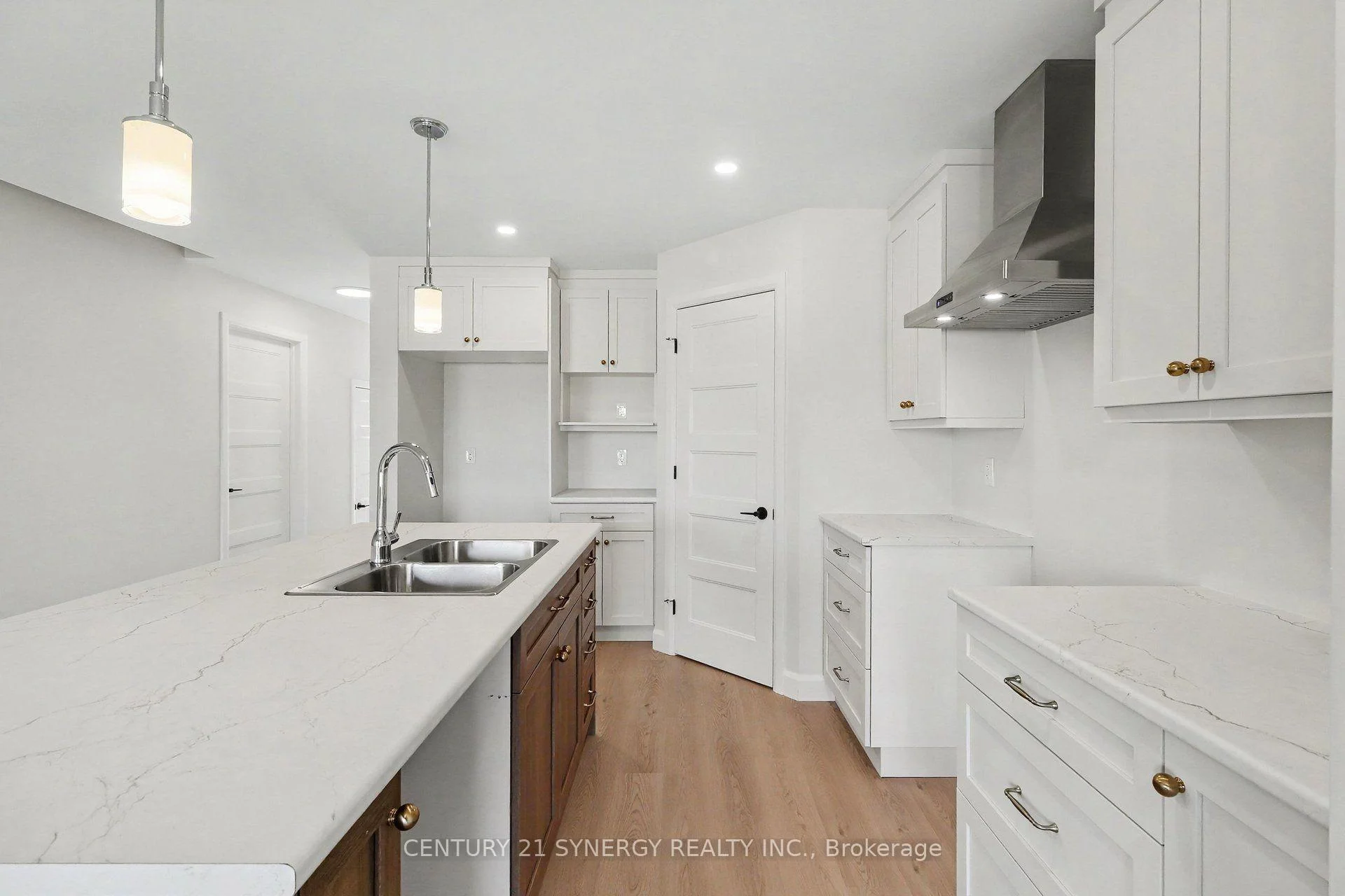 Photo 11 of 31 Helen Street, North Stormont, North Stormont (Finch) Twp — HOMEH