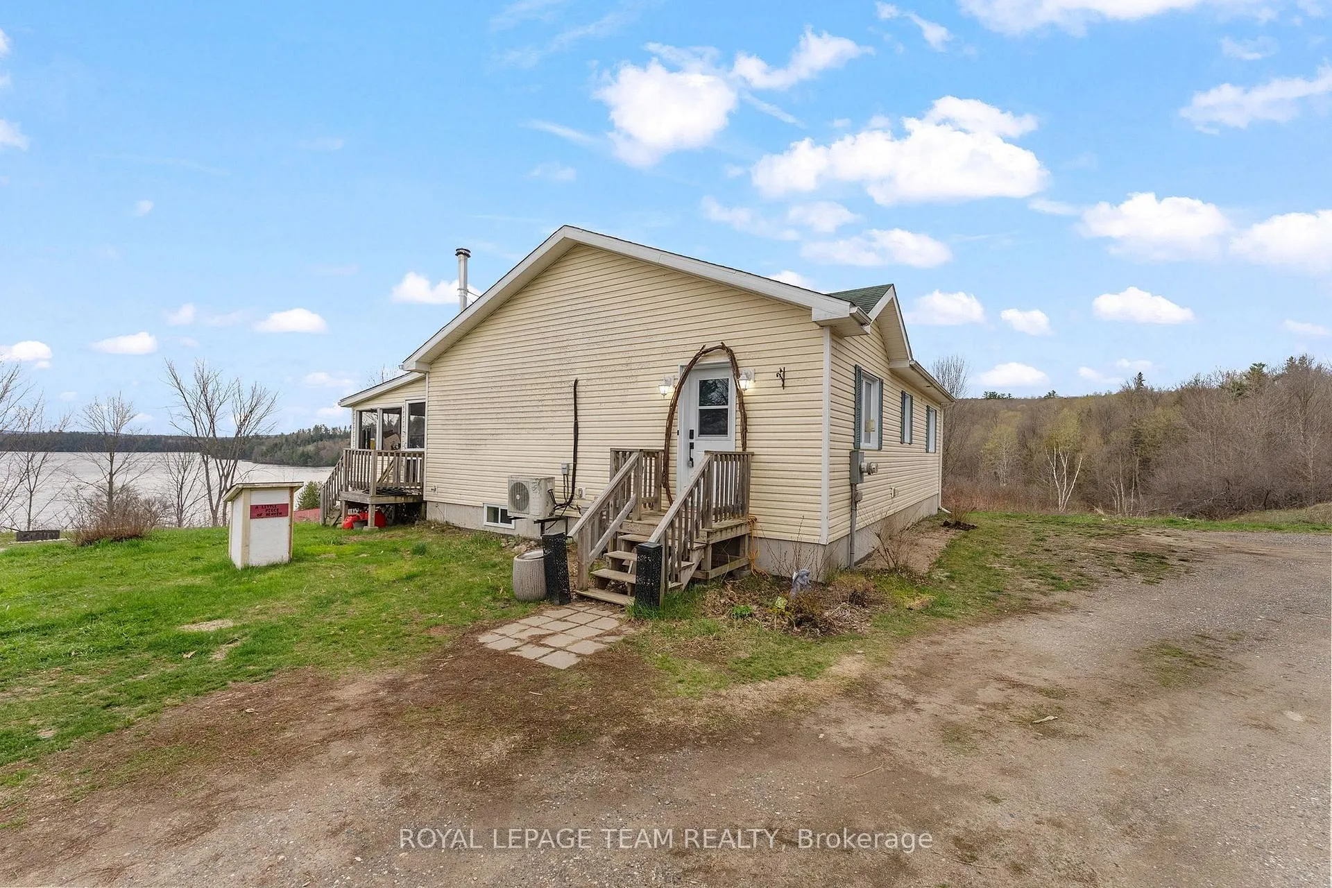 Photo 21 of 1086 Victory Lane, Frontenac, Frontenac North — HOMEH