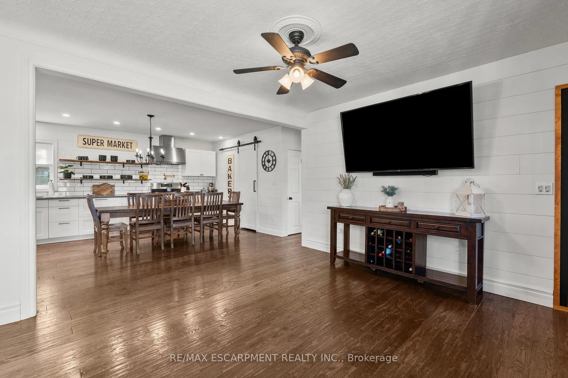 Photo 15 of 48 Windsor Road, St. Catharines, Vine/Linwell — HOMEH