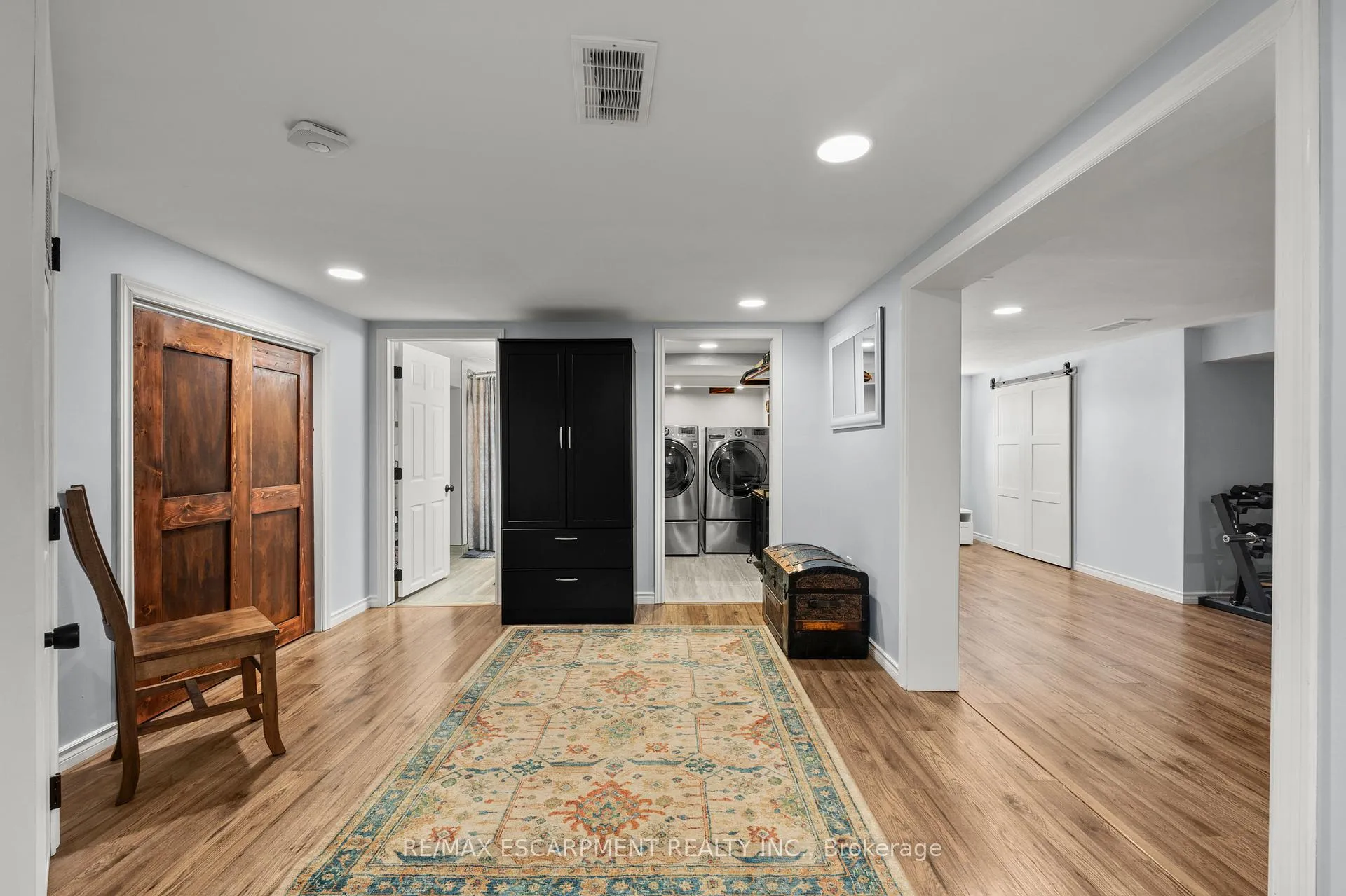 Photo 30 of 48 Windsor Road, St. Catharines, Vine/Linwell — HOMEH