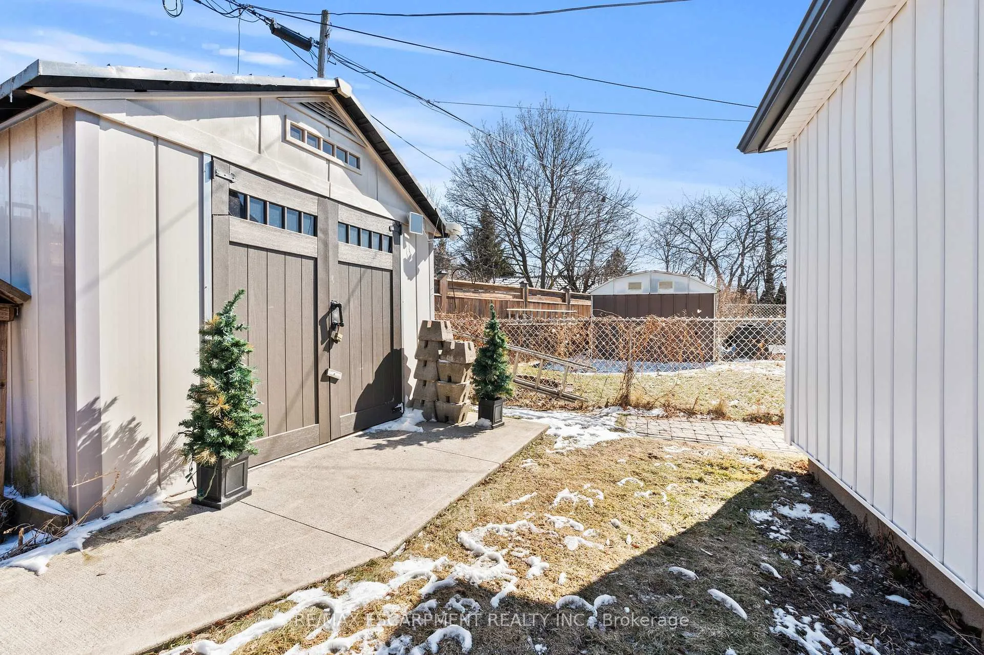 Photo 42 of 48 Windsor Road, St. Catharines, Vine/Linwell — HOMEH