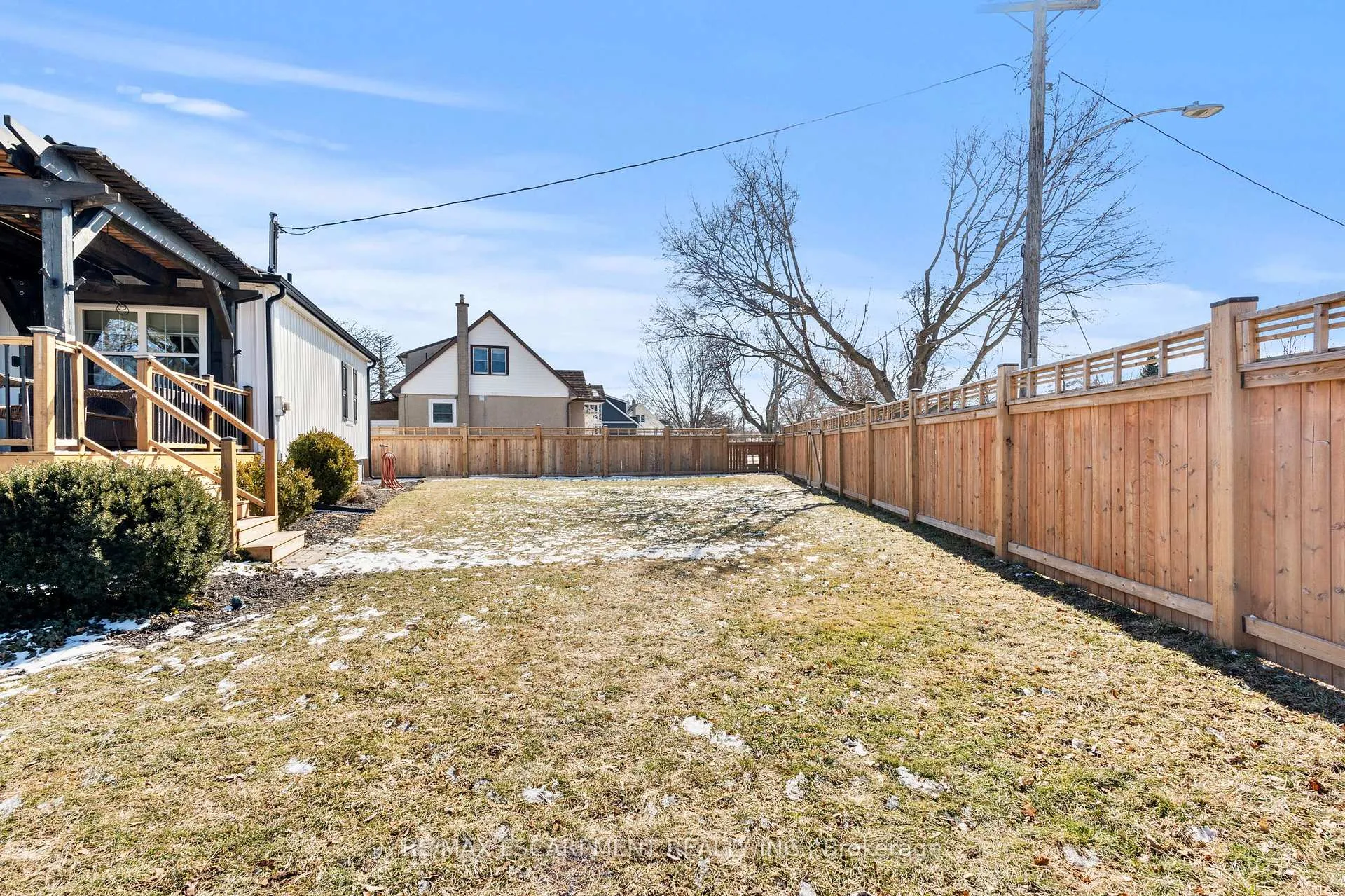 Photo 46 of 48 Windsor Road, St. Catharines, Vine/Linwell — HOMEH