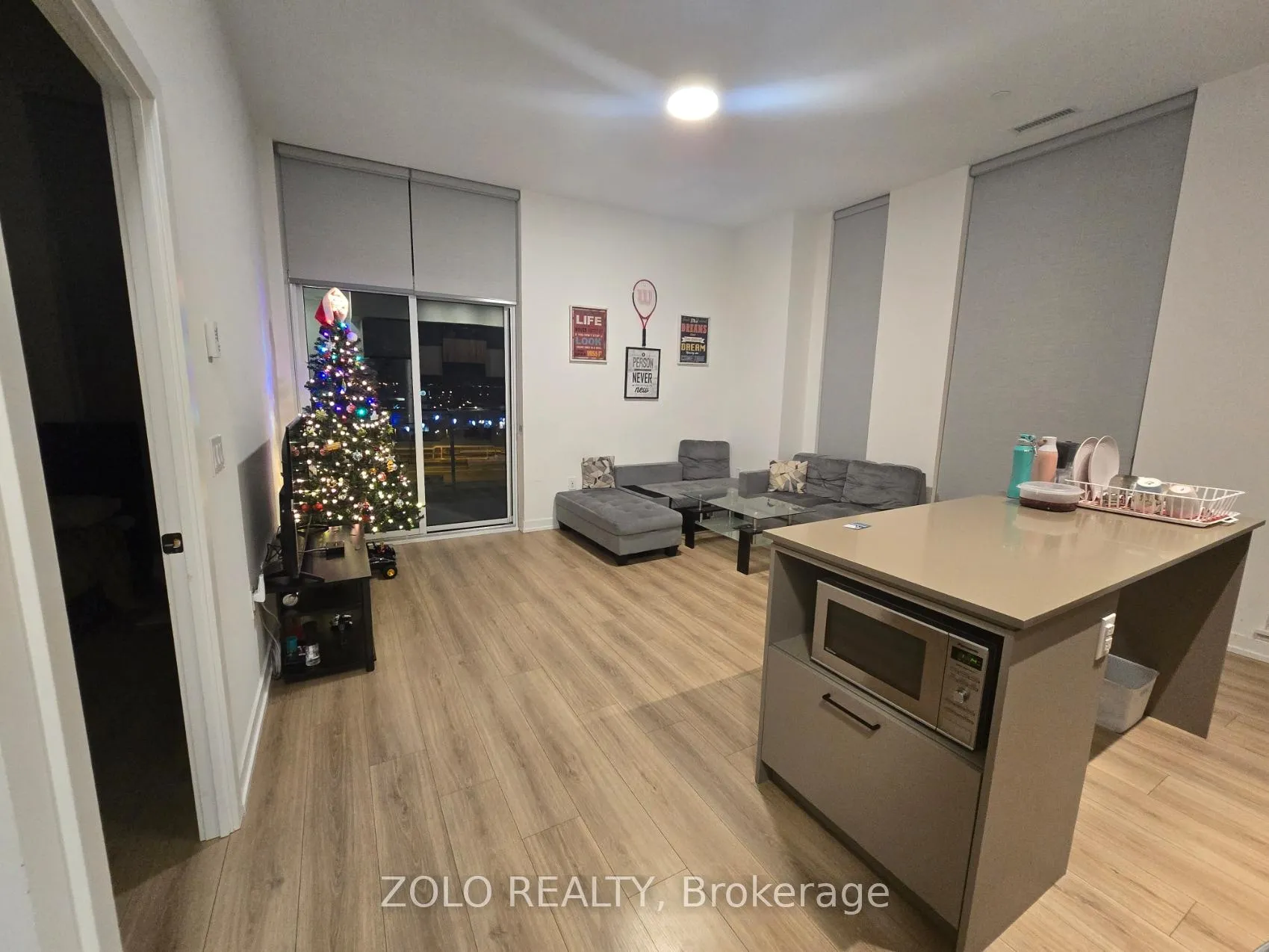 Photo 1 of Unit 604, 10 Lagerfeld Drive, Brampton, Northwest Brampton — HOMEH