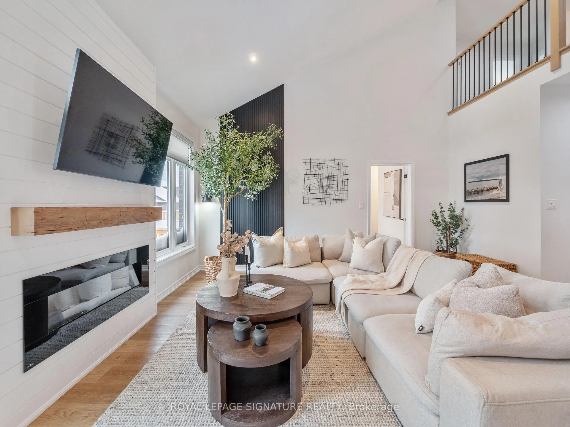 Photo 2 of 36 Welch Lane, Hamilton, Mountview — HOMEH