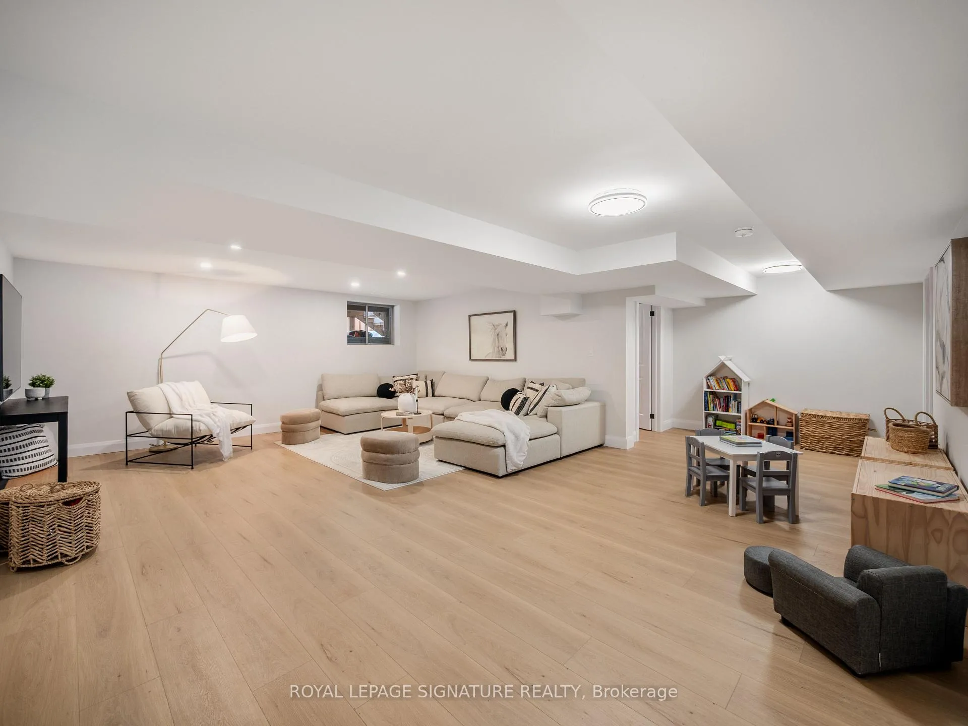 Photo 24 of 36 Welch Lane, Hamilton, Mountview — HOMEH