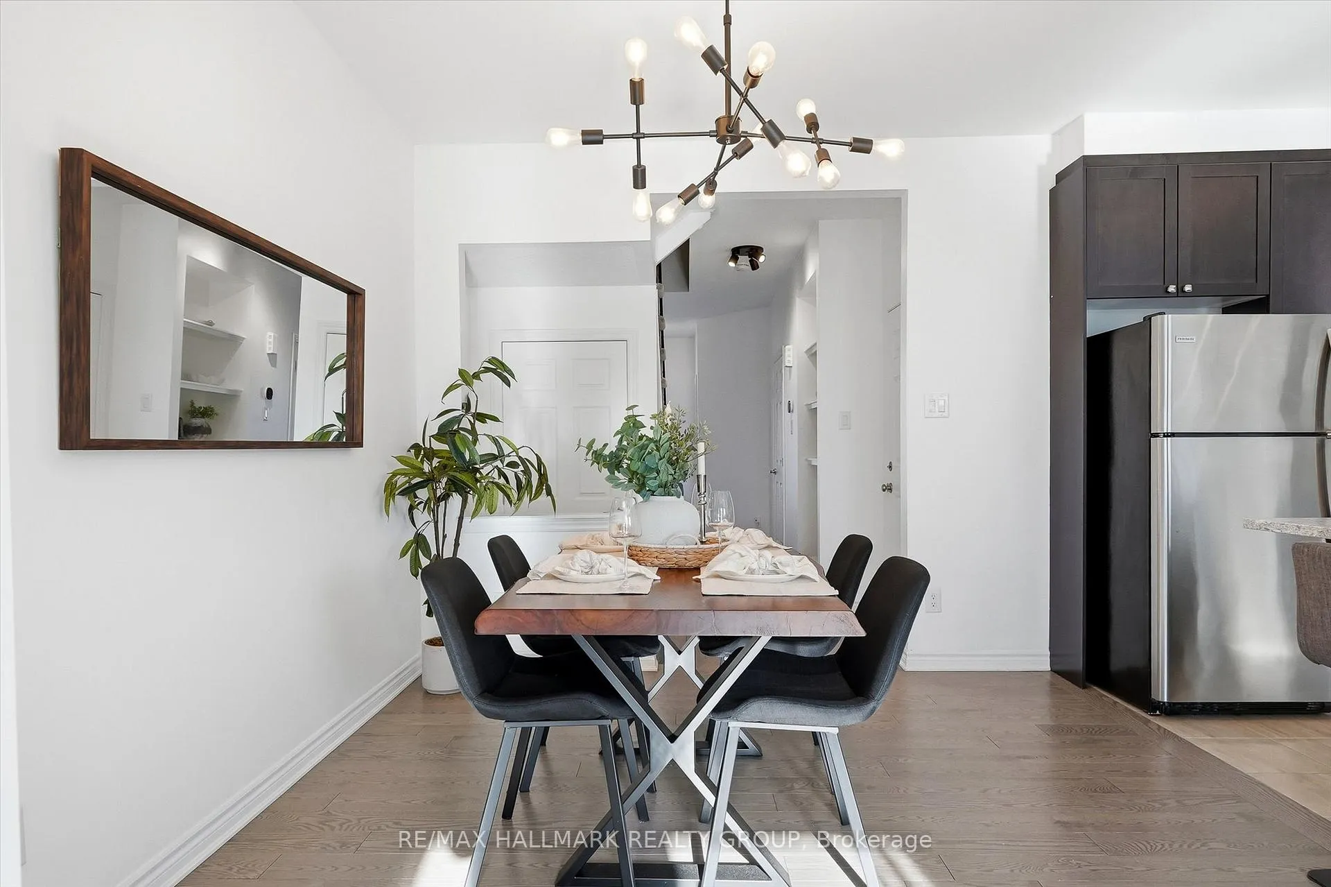 Photo 6 of 130 Umbra Place, Ottawa, Barrhaven - Half Moon Bay — HOMEH