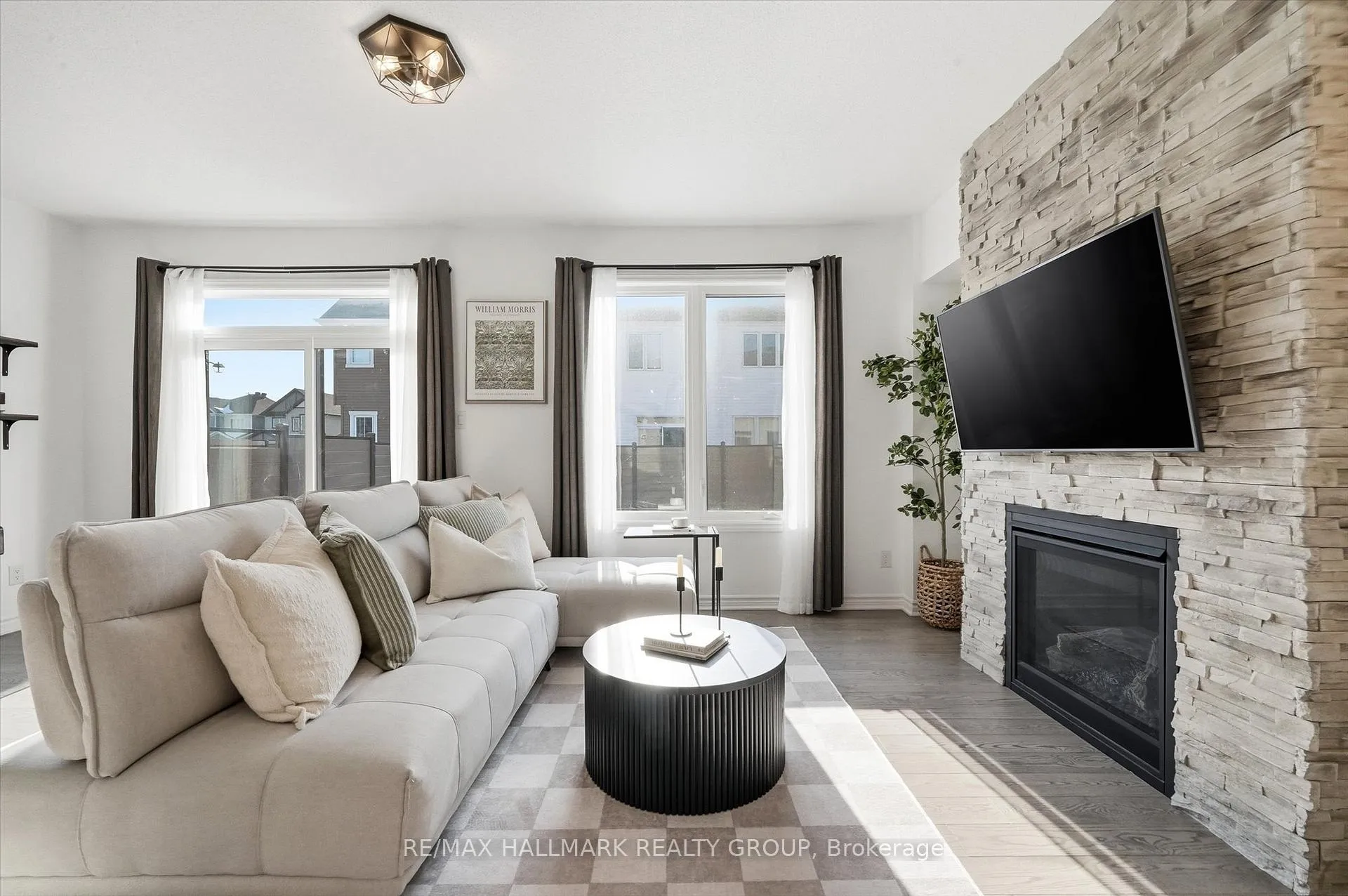 Photo 10 of 130 Umbra Place, Ottawa, Barrhaven - Half Moon Bay — HOMEH