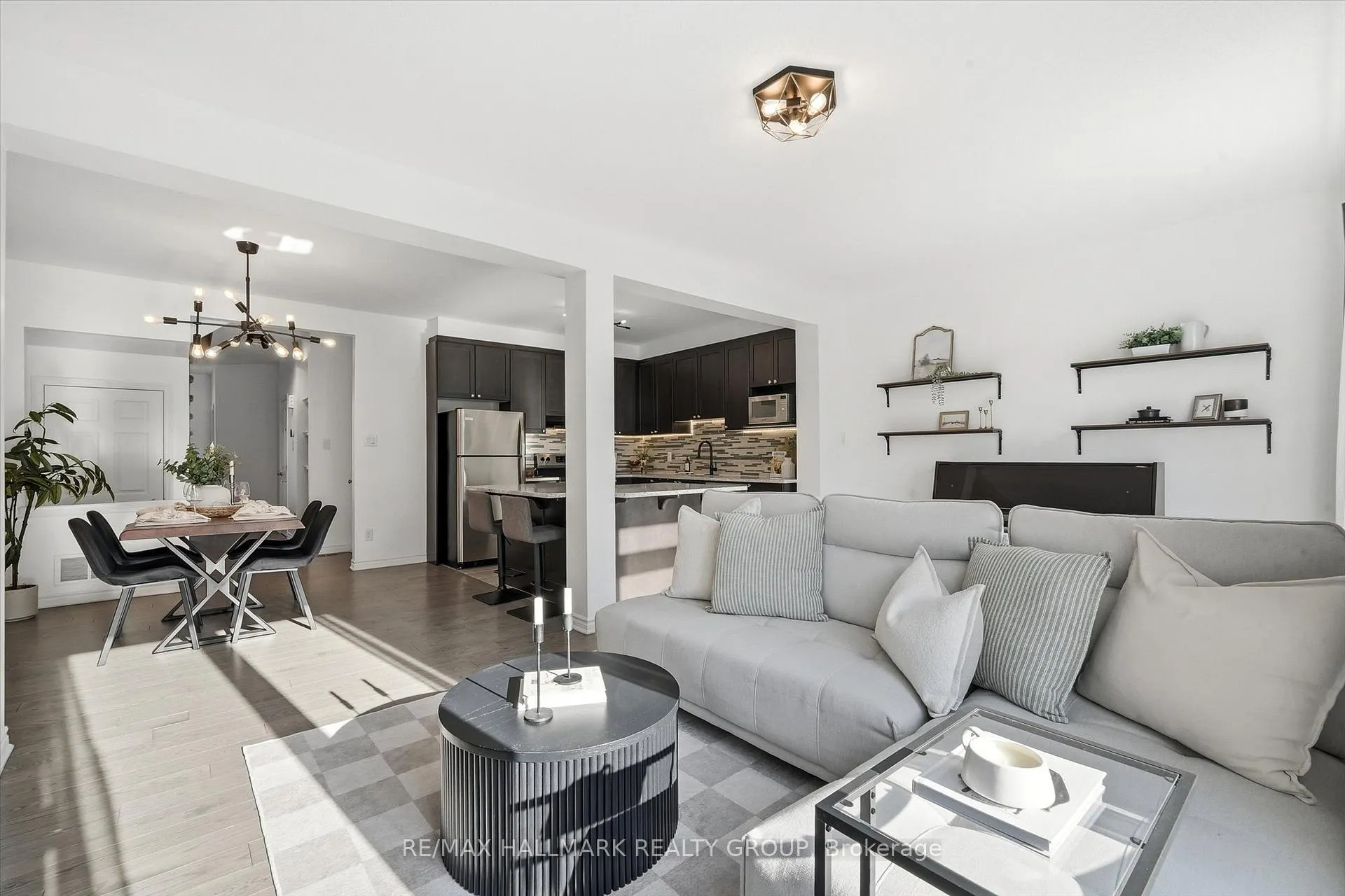 Photo 12 of 130 Umbra Place, Ottawa, Barrhaven - Half Moon Bay — HOMEH