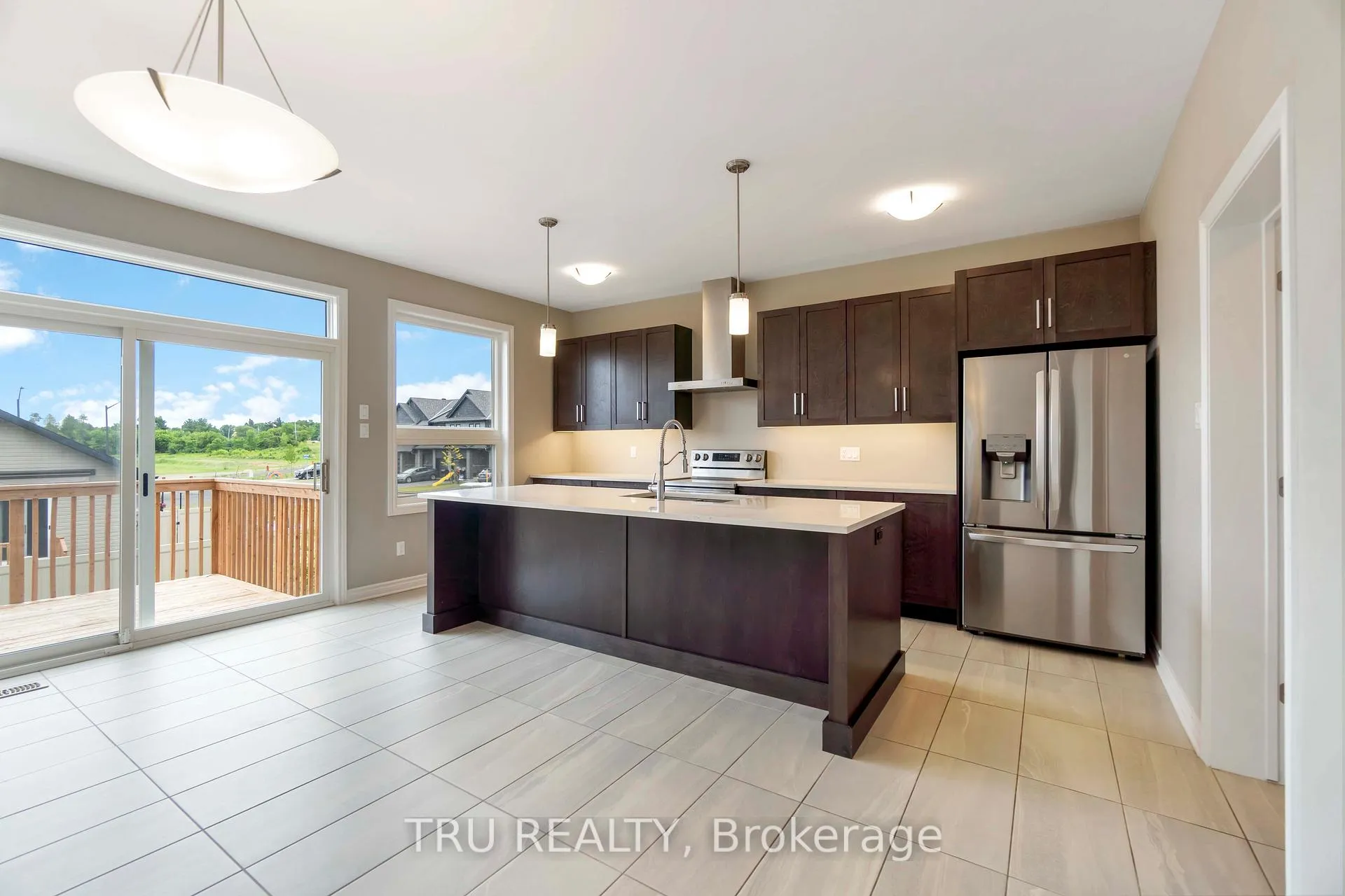 Photo 11 of 83 Douglas Brown Way, Arnprior — HOMEH