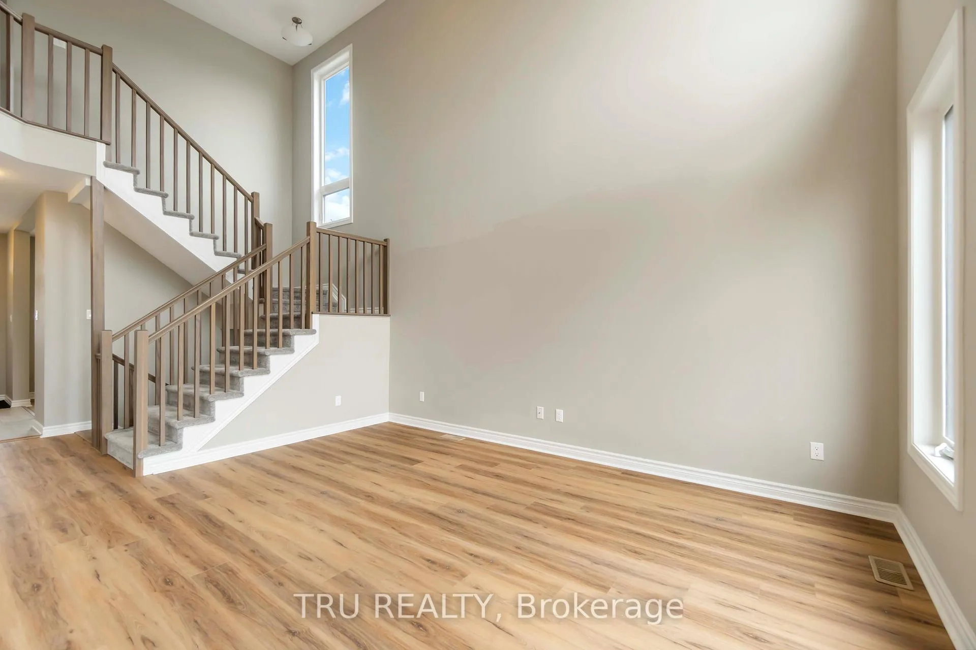 Photo 15 of 83 Douglas Brown Way, Arnprior — HOMEH