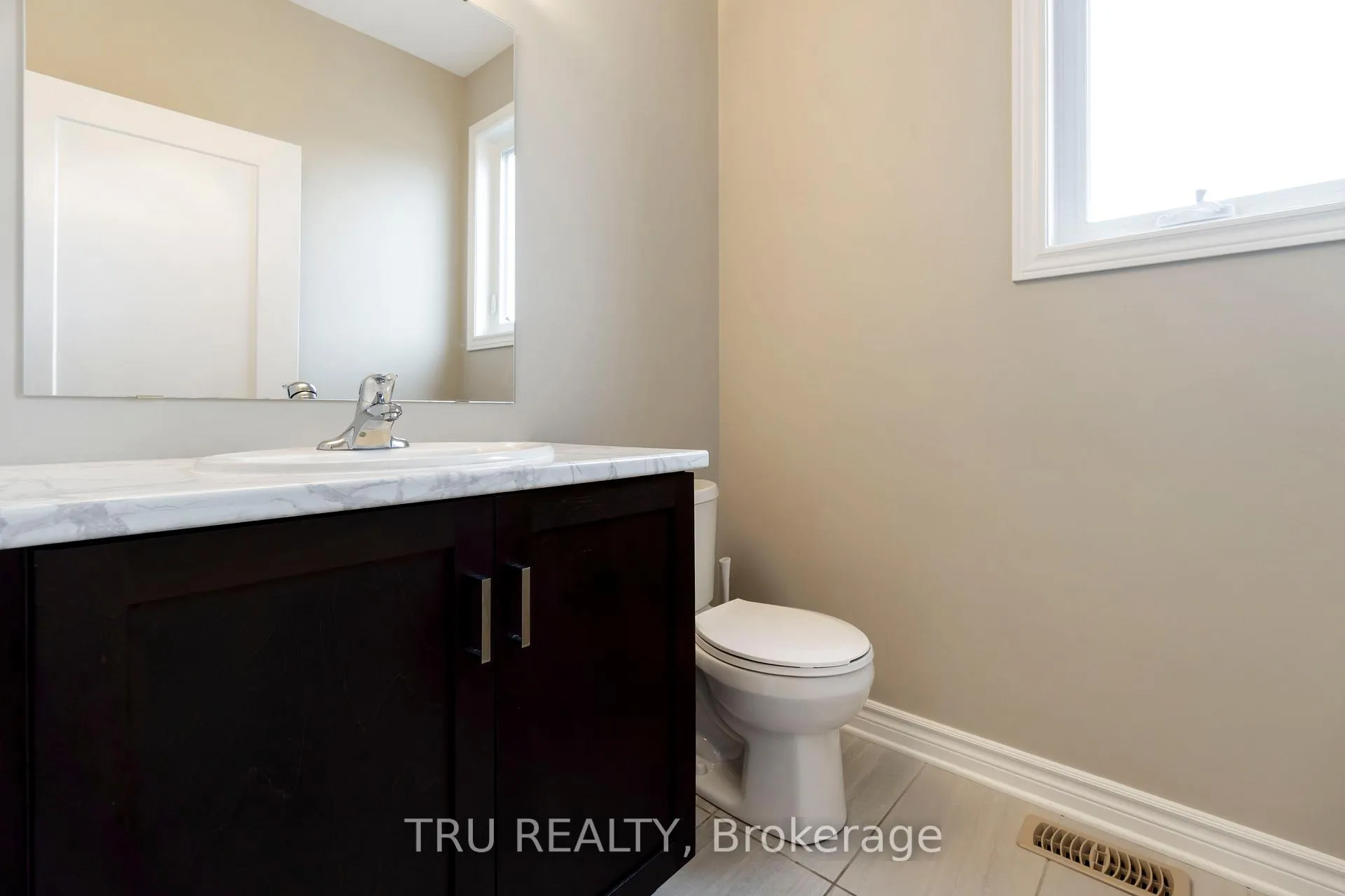 Photo 37 of 83 Douglas Brown Way, Arnprior — HOMEH