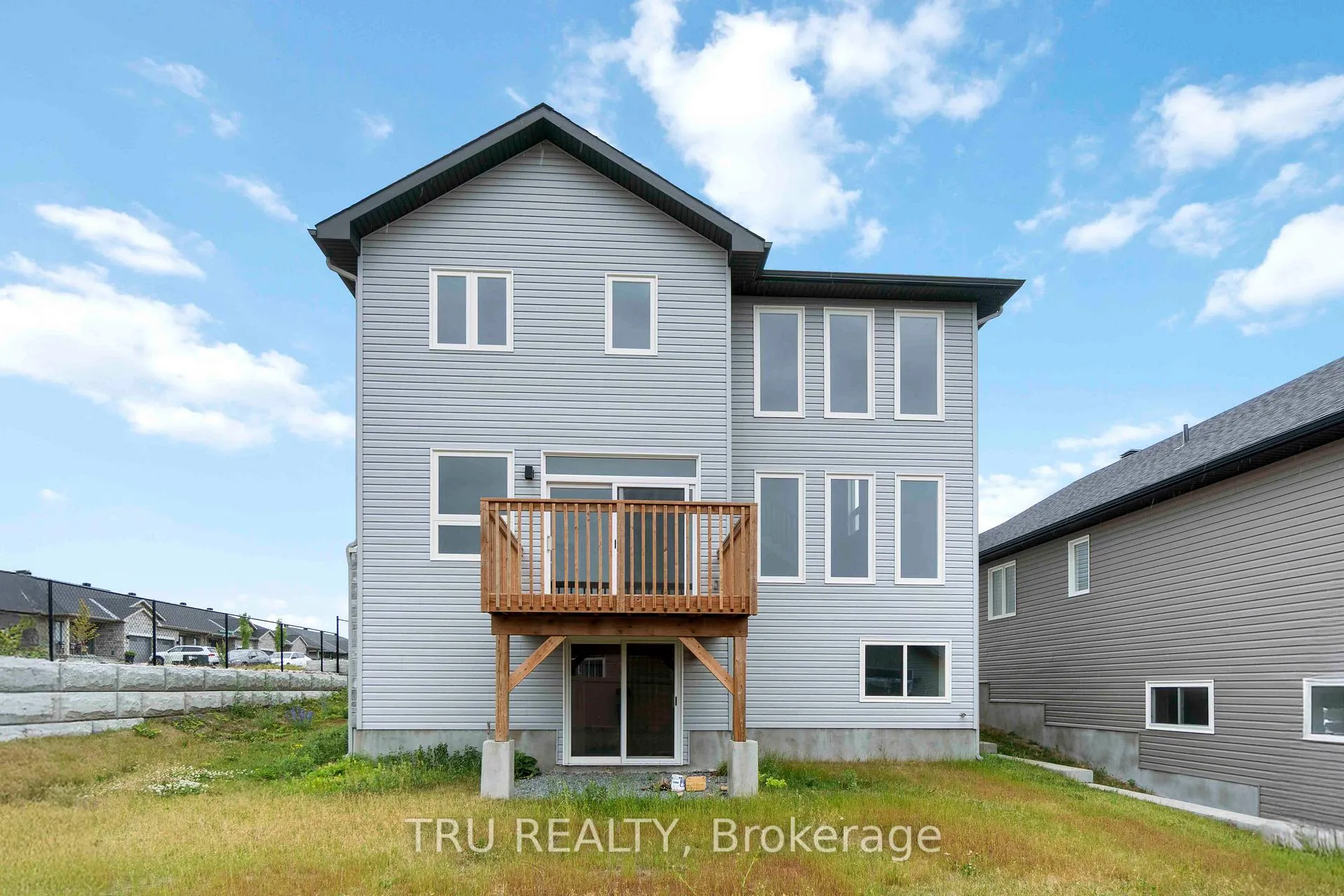 Photo 39 of 83 Douglas Brown Way, Arnprior — HOMEH