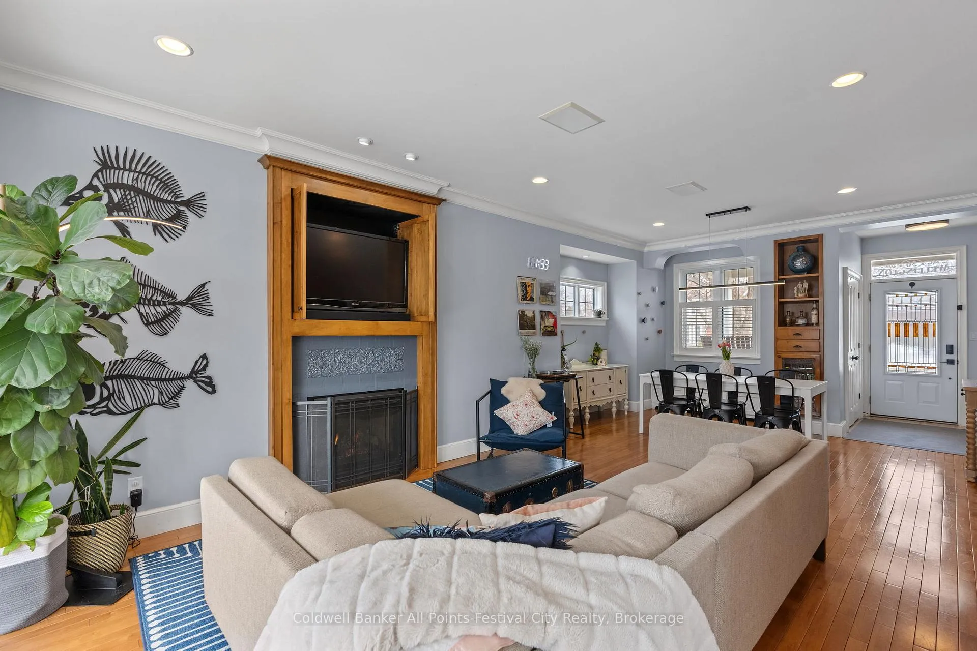 Photo 10 of 56 Wellington Street S, Goderich, Goderich (Town) — HOMEH