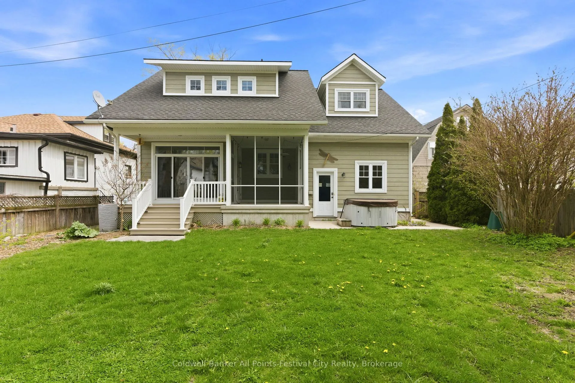 Photo 47 of 56 Wellington Street S, Goderich, Goderich (Town) — HOMEH