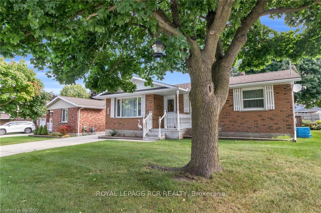 Photo 3 of 641 21st Avenue A, Hanover — HOMEH