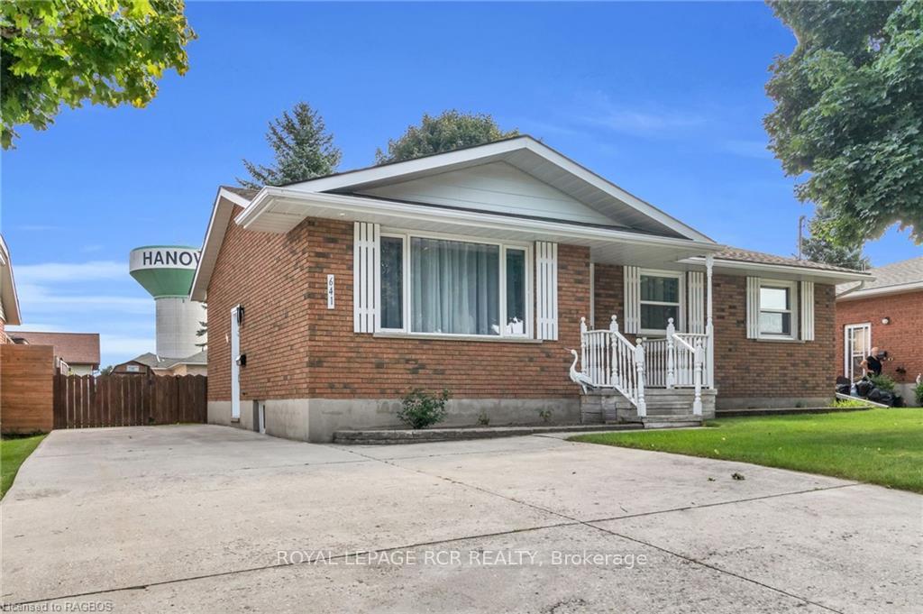 Photo 4 of 641 21st Avenue A, Hanover — HOMEH