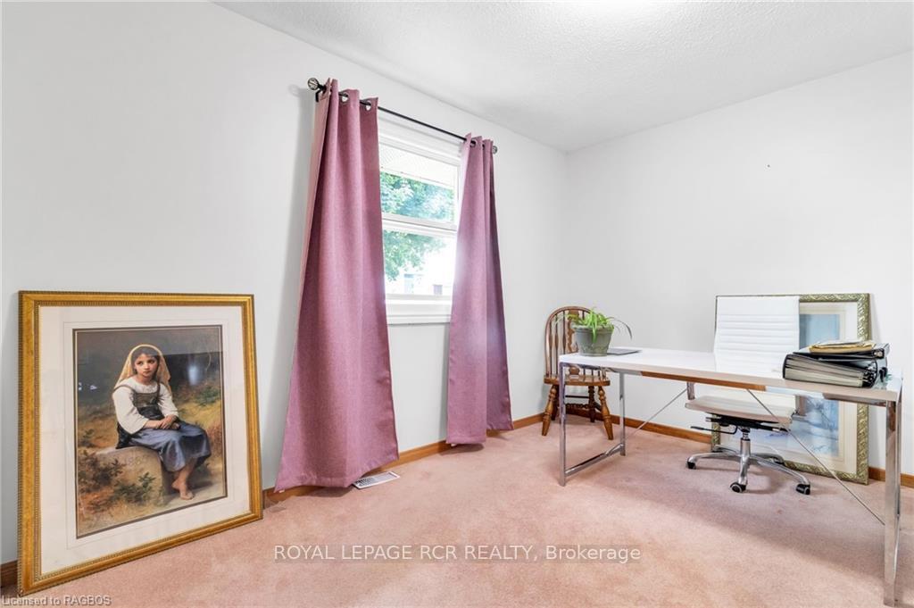 Photo 18 of 641 21st Avenue A, Hanover — HOMEH