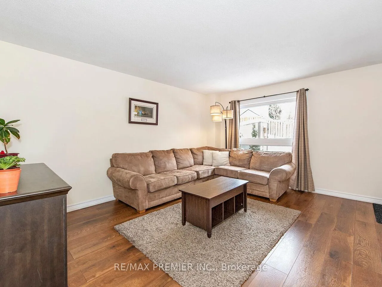 Photo 19 of 122 Rushmore Crescent, Brampton, Heart Lake East — HOMEH