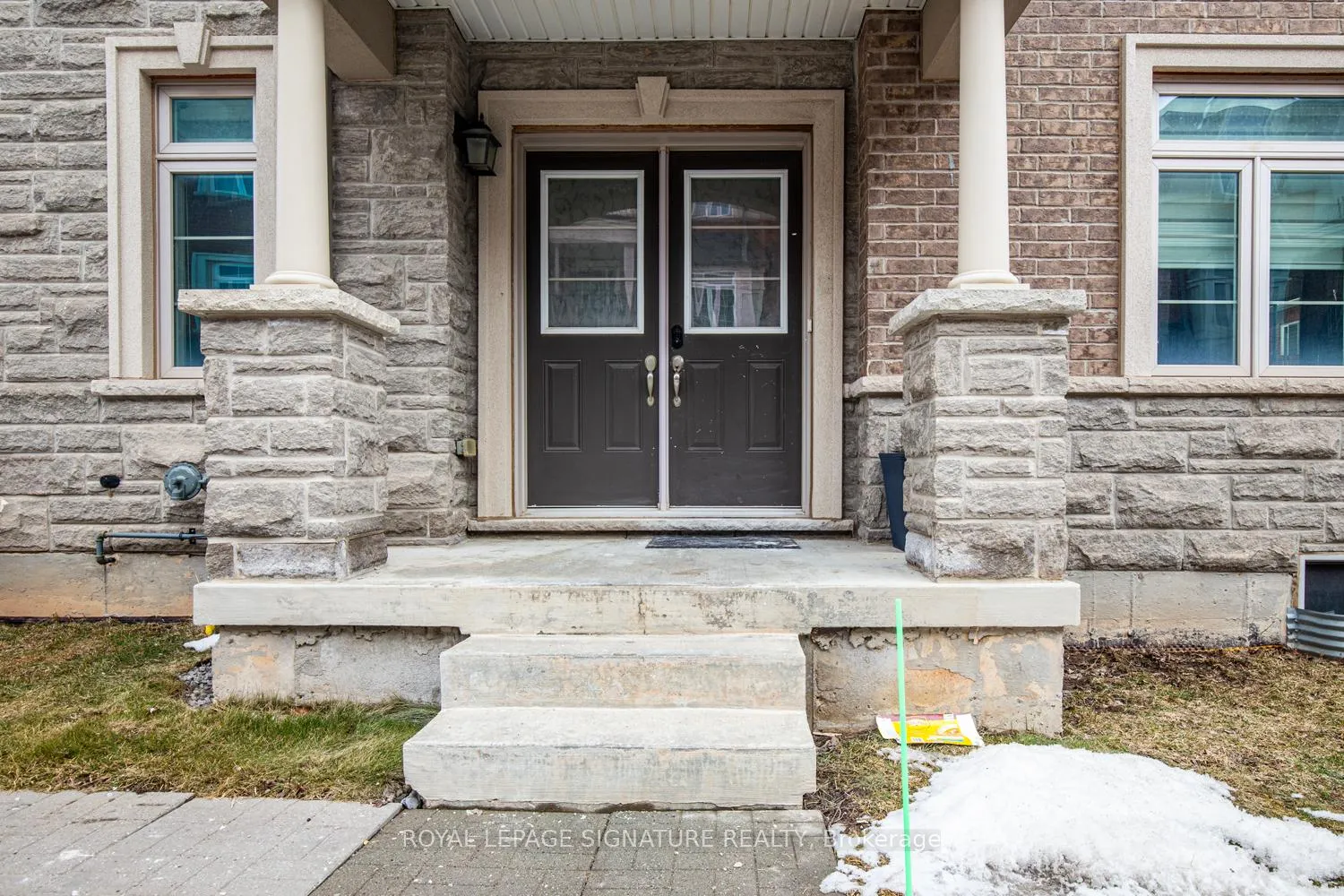Photo 5 of 95 Borers Creek Circle, Hamilton, Waterdown — HOMEH