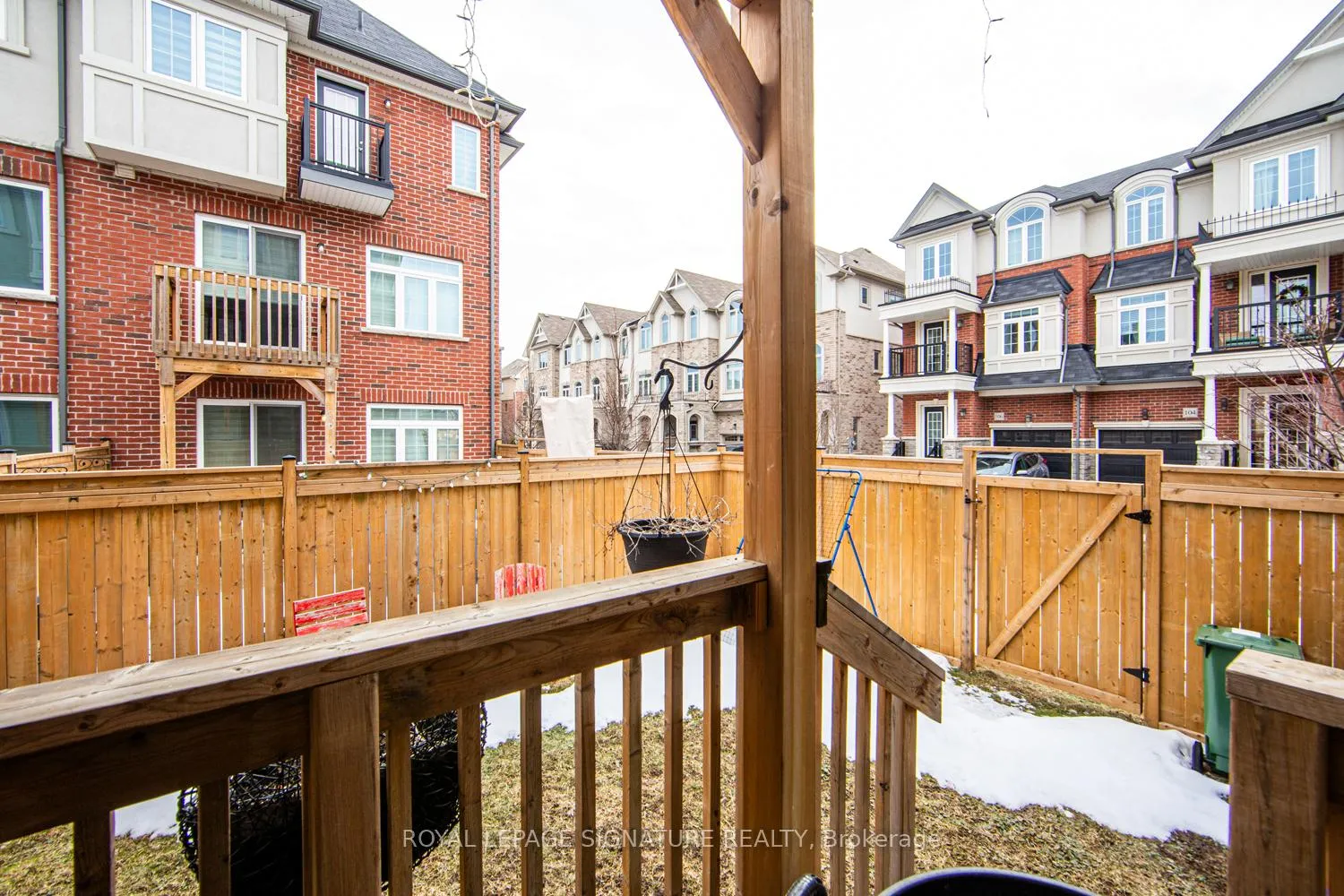 Photo 7 of 95 Borers Creek Circle, Hamilton, Waterdown — HOMEH