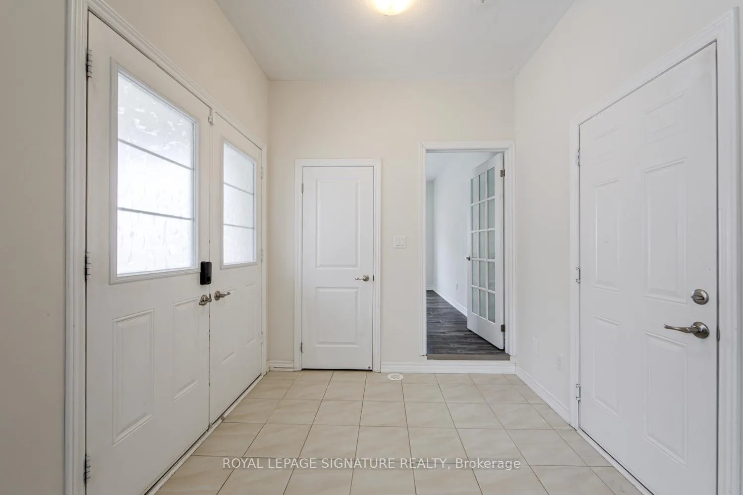 Photo 11 of 95 Borers Creek Circle, Hamilton, Waterdown — HOMEH