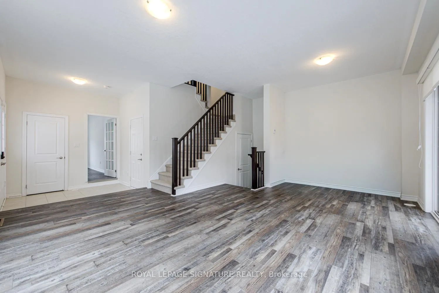 Photo 16 of 95 Borers Creek Circle, Hamilton, Waterdown — HOMEH