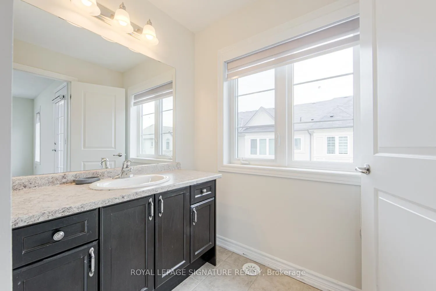 Photo 36 of 95 Borers Creek Circle, Hamilton, Waterdown — HOMEH