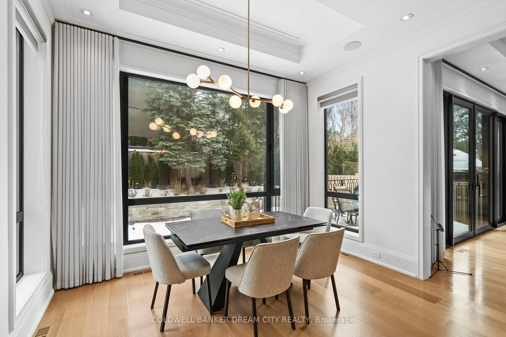 Photo 10 of 101 Dunloe Road, Toronto, Forest Hill South — HOMEH