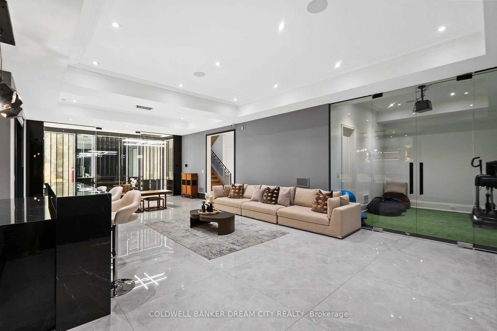 Photo 24 of 101 Dunloe Road, Toronto, Forest Hill South — HOMEH
