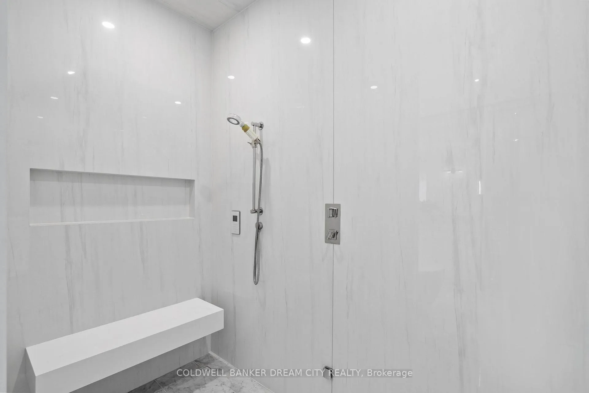 Photo 30 of 101 Dunloe Road, Toronto, Forest Hill South — HOMEH
