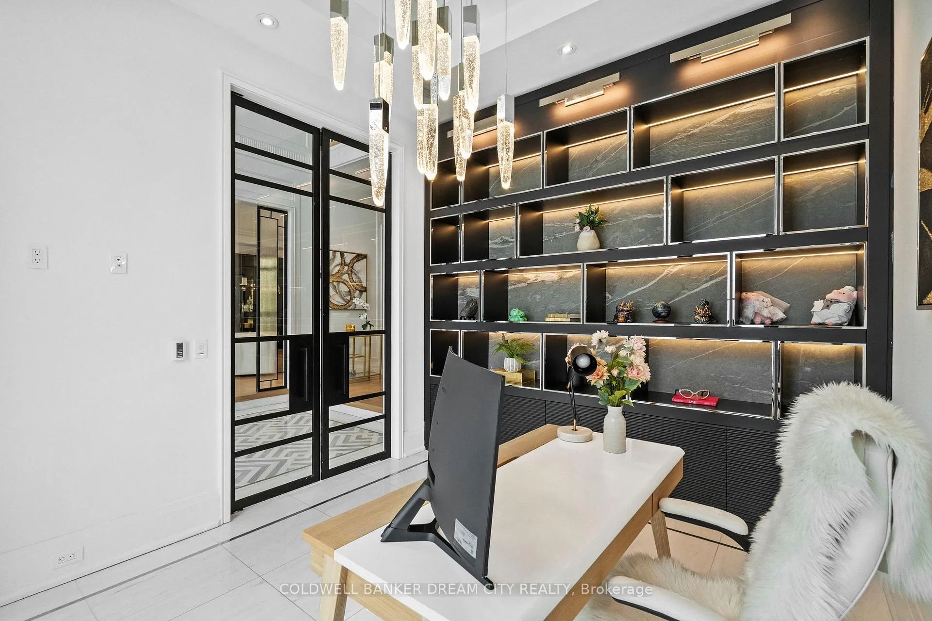 Photo 43 of 101 Dunloe Road, Toronto, Forest Hill South — HOMEH