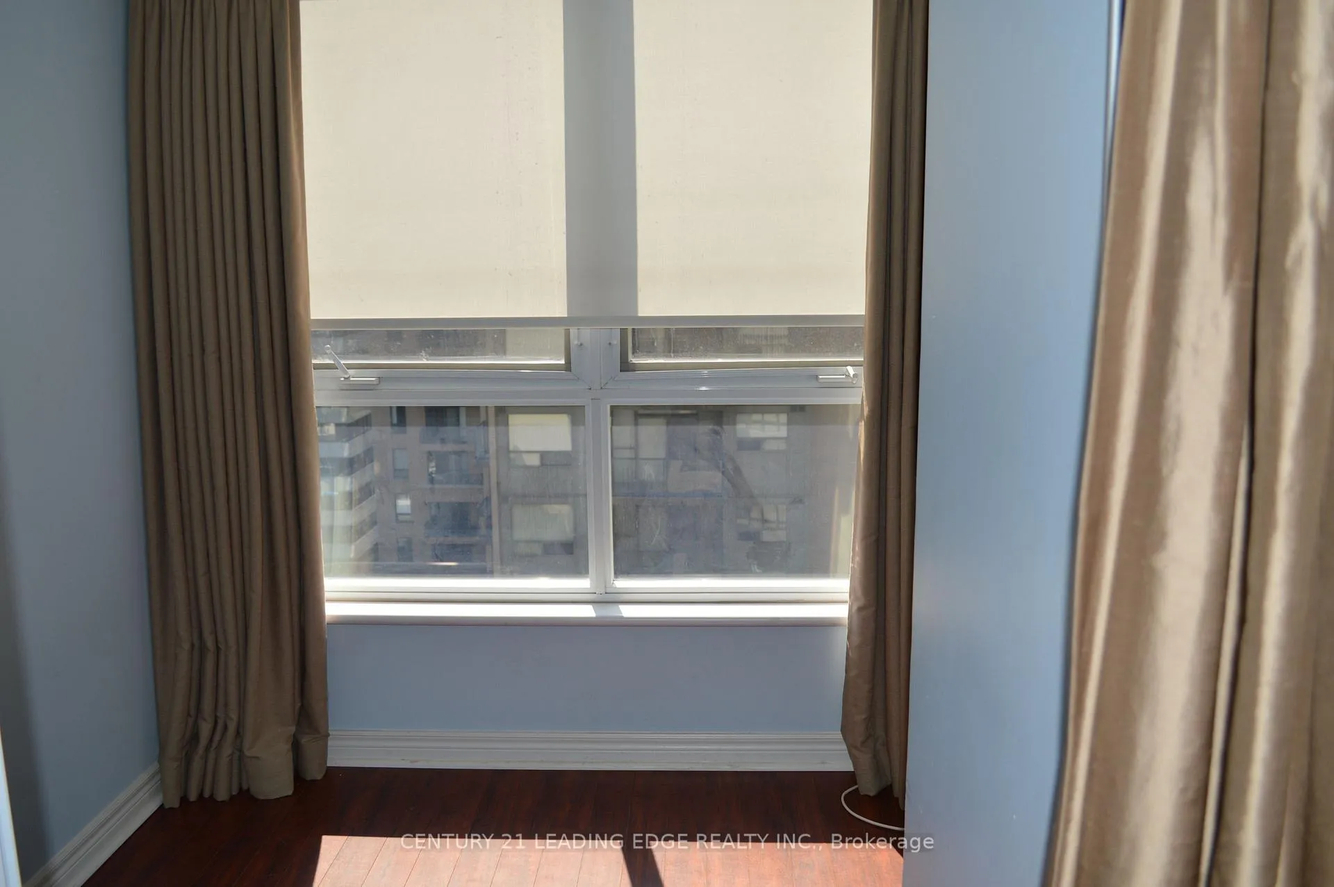 Photo 5 of Unit 1609, 55 Bloor Street E, Toronto, Church-Yonge Corridor — HOMEH