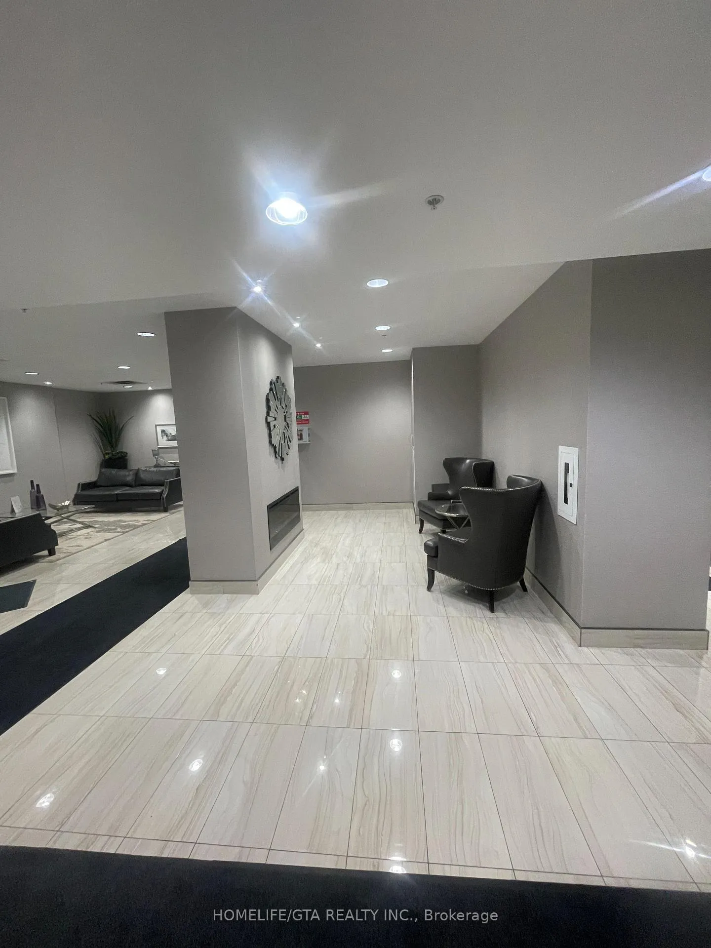 Photo 6 of Unit 602, 81 Robinson Street, Hamilton, Durand — HOMEH