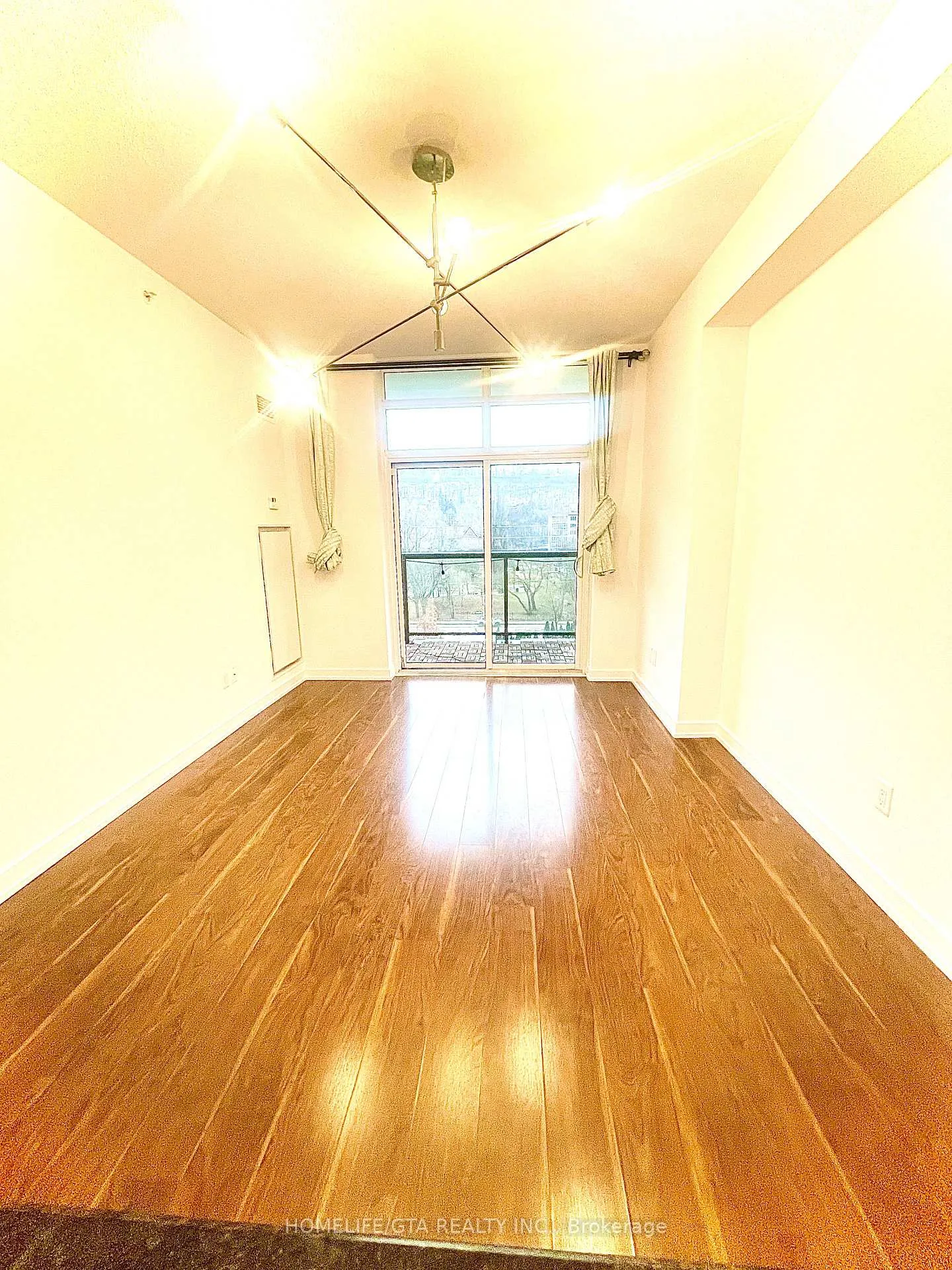 Photo 20 of Unit 602, 81 Robinson Street, Hamilton, Durand — HOMEH