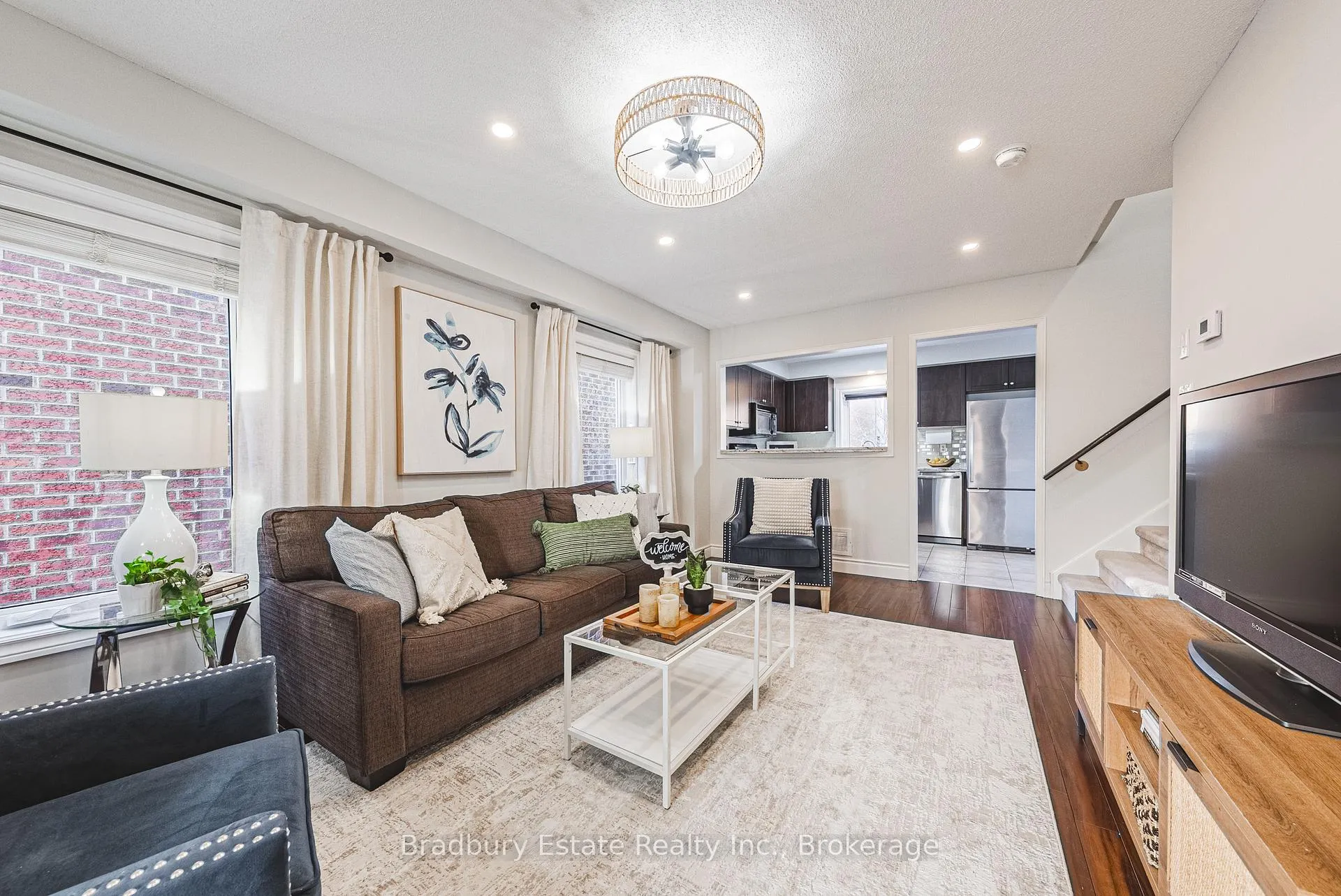 Photo 7 of 2292 Seton Crescent, Burlington, Orchard — HOMEH