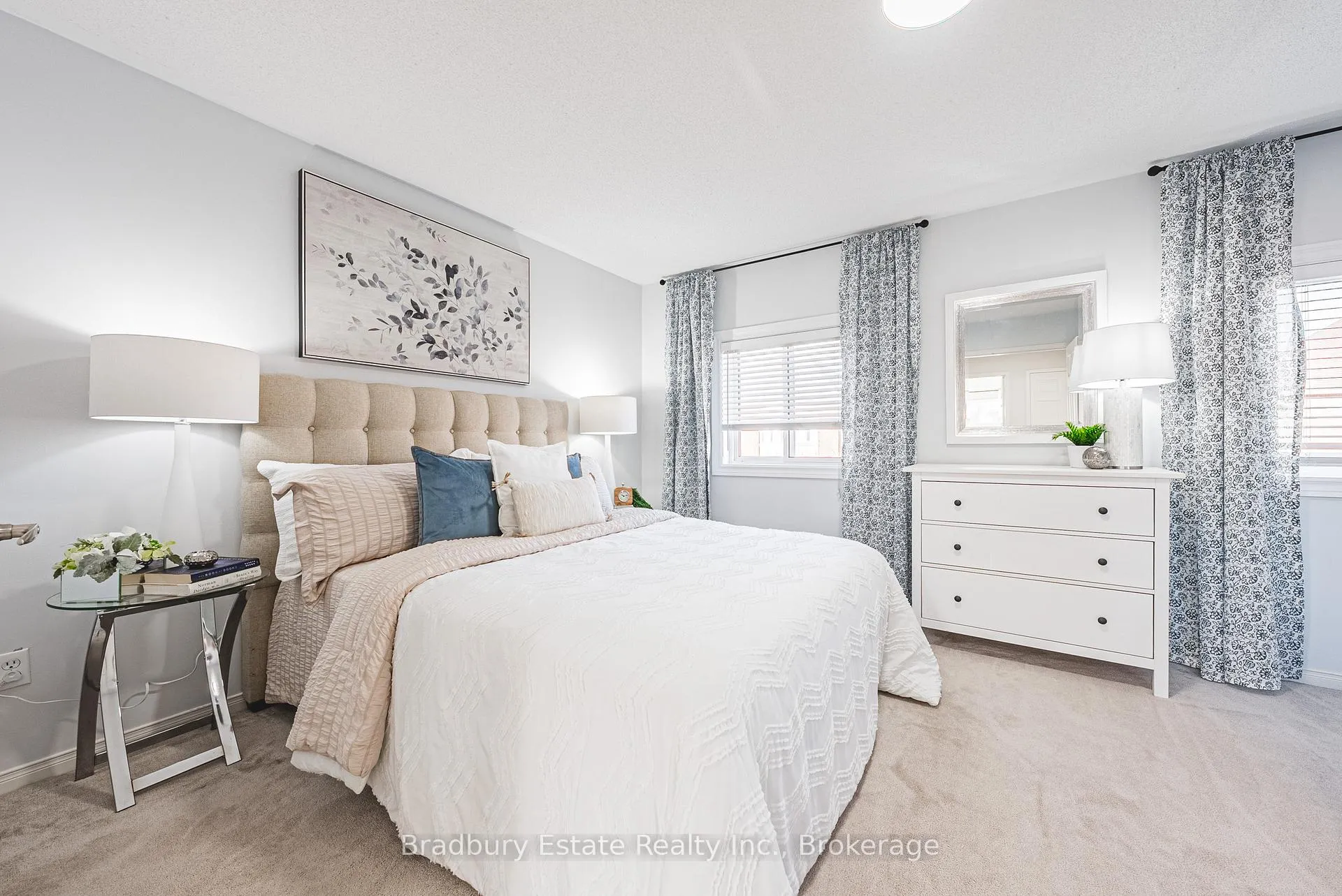 Photo 16 of 2292 Seton Crescent, Burlington, Orchard — HOMEH