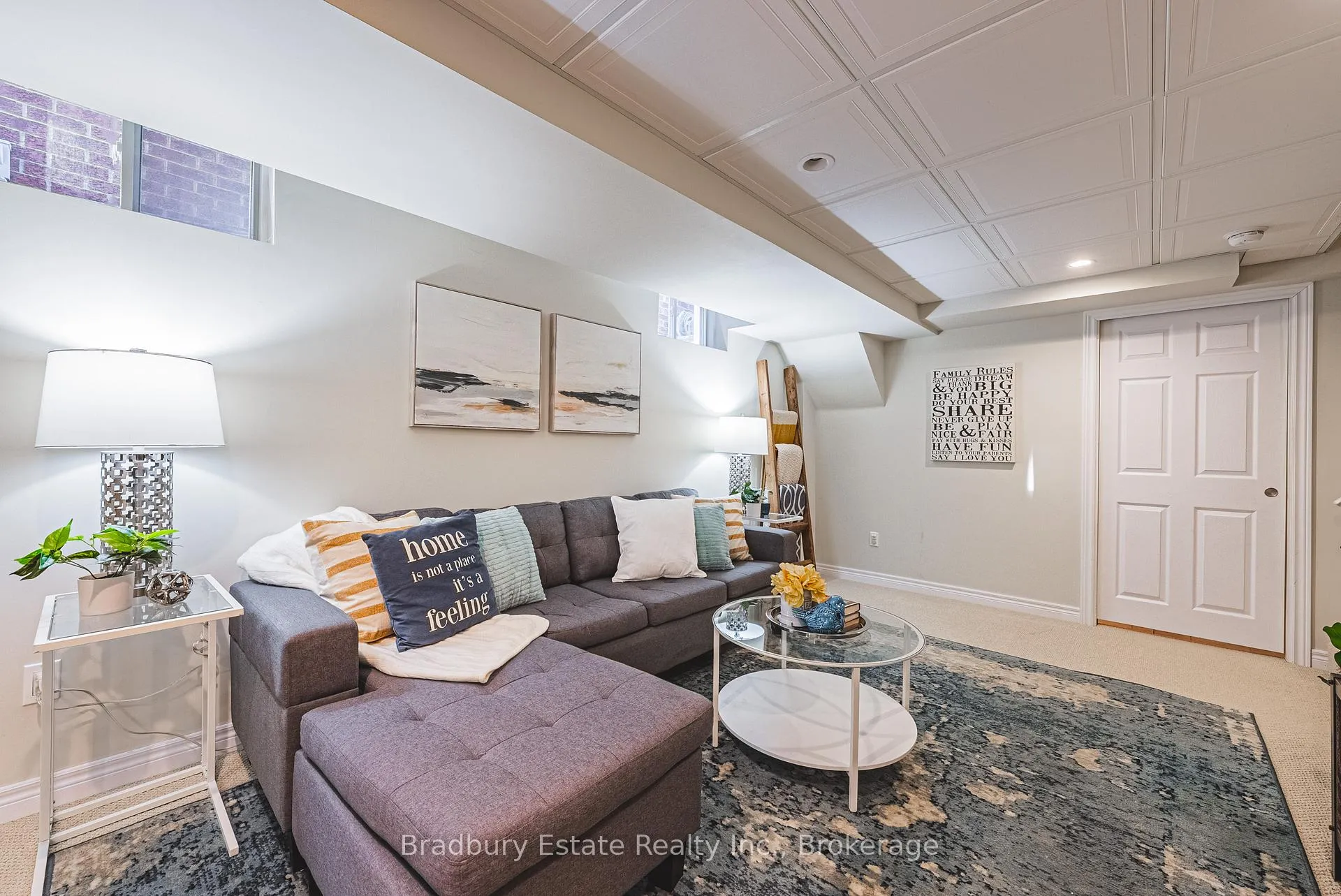 Photo 28 of 2292 Seton Crescent, Burlington, Orchard — HOMEH