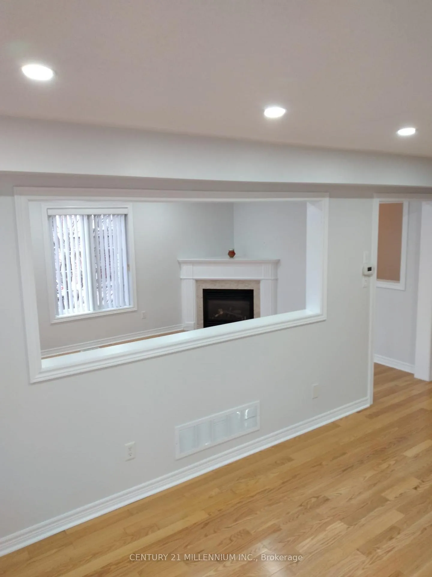 Photo 3 of Unit Bsmt, 23 Pefferlaw Circle, Brampton, Bram West — HOMEH