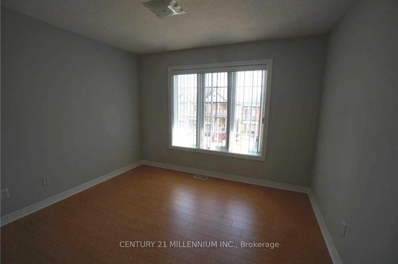 Photo 11 of Unit Bsmt, 23 Pefferlaw Circle, Brampton, Bram West — HOMEH