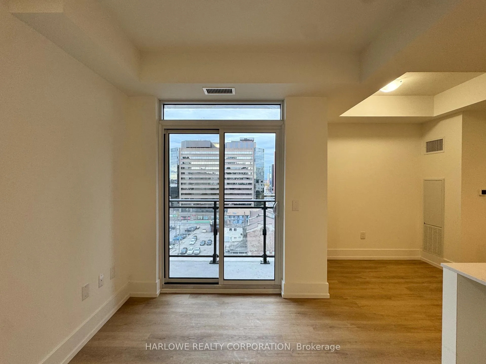 Photo 5 of Unit 811, 206 King Street W, Hamilton, Central — HOMEH