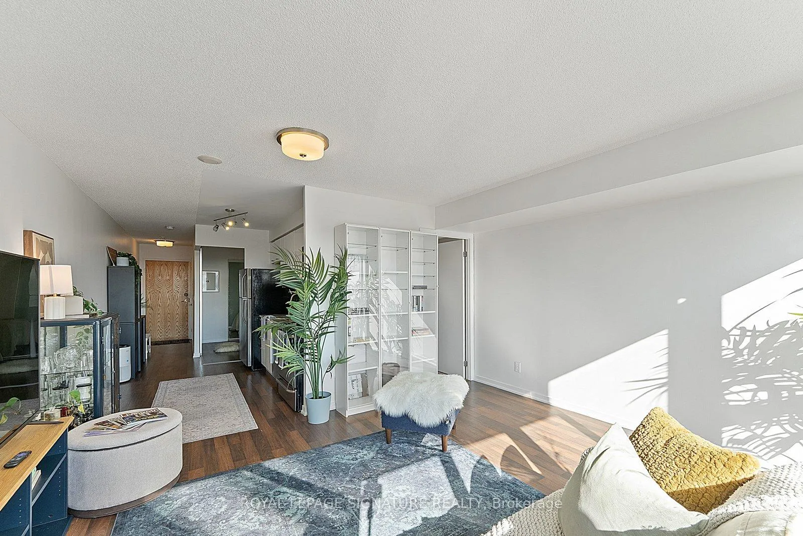 Photo 16 of Unit 1013, 38 Joe Shuster Way, Toronto, South Parkdale — HOMEH