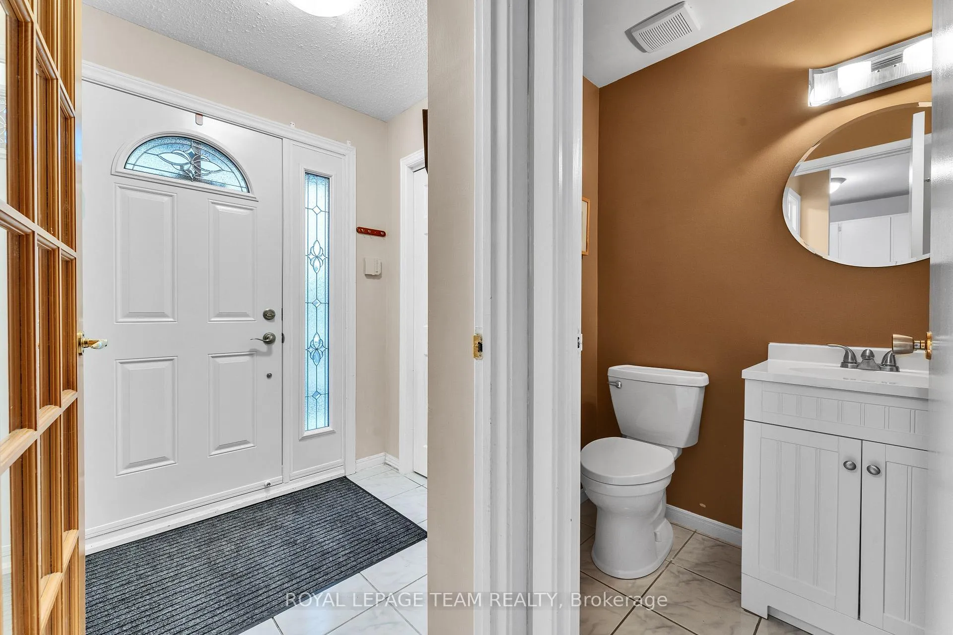 Photo 5 of Unit 61, 3344 Uplands Drive, Ottawa, Hunt Club — HOMEH