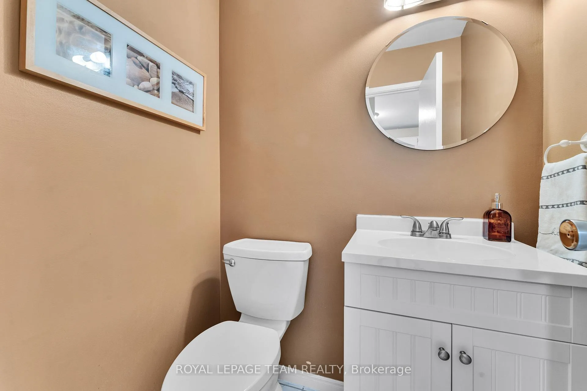 Photo 6 of Unit 61, 3344 Uplands Drive, Ottawa, Hunt Club — HOMEH