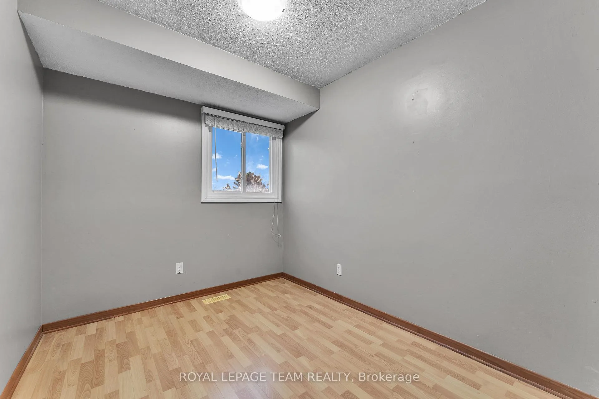 Photo 28 of Unit 61, 3344 Uplands Drive, Ottawa, Hunt Club — HOMEH