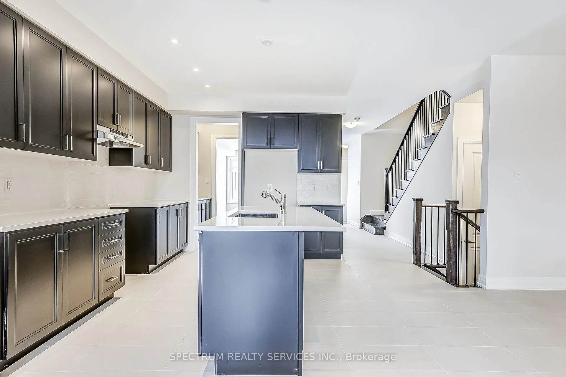 Photo 15 of 13 John Rolph Street, Markham, Cornell — HOMEH