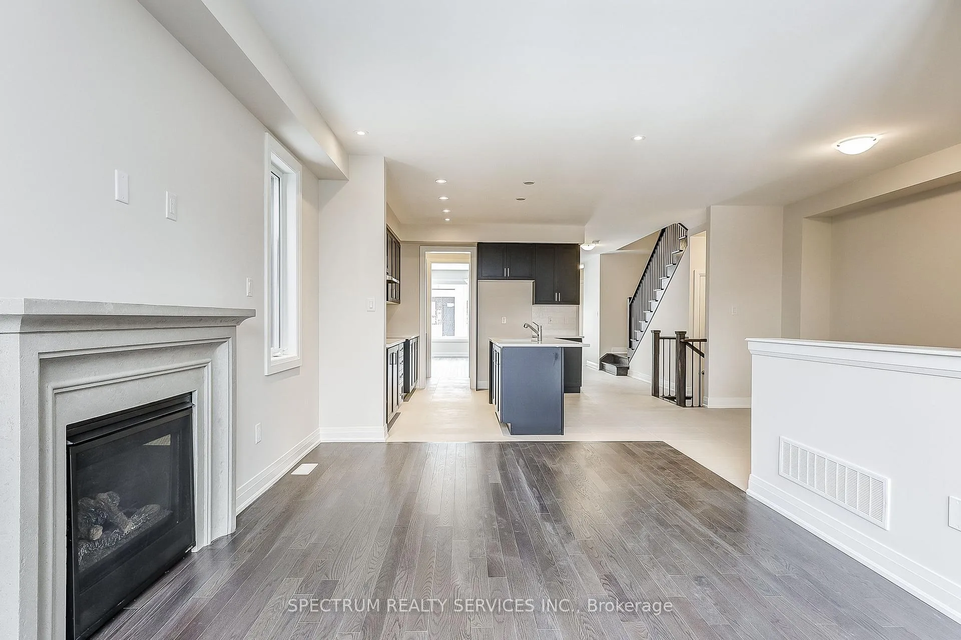 Photo 19 of 13 John Rolph Street, Markham, Cornell — HOMEH