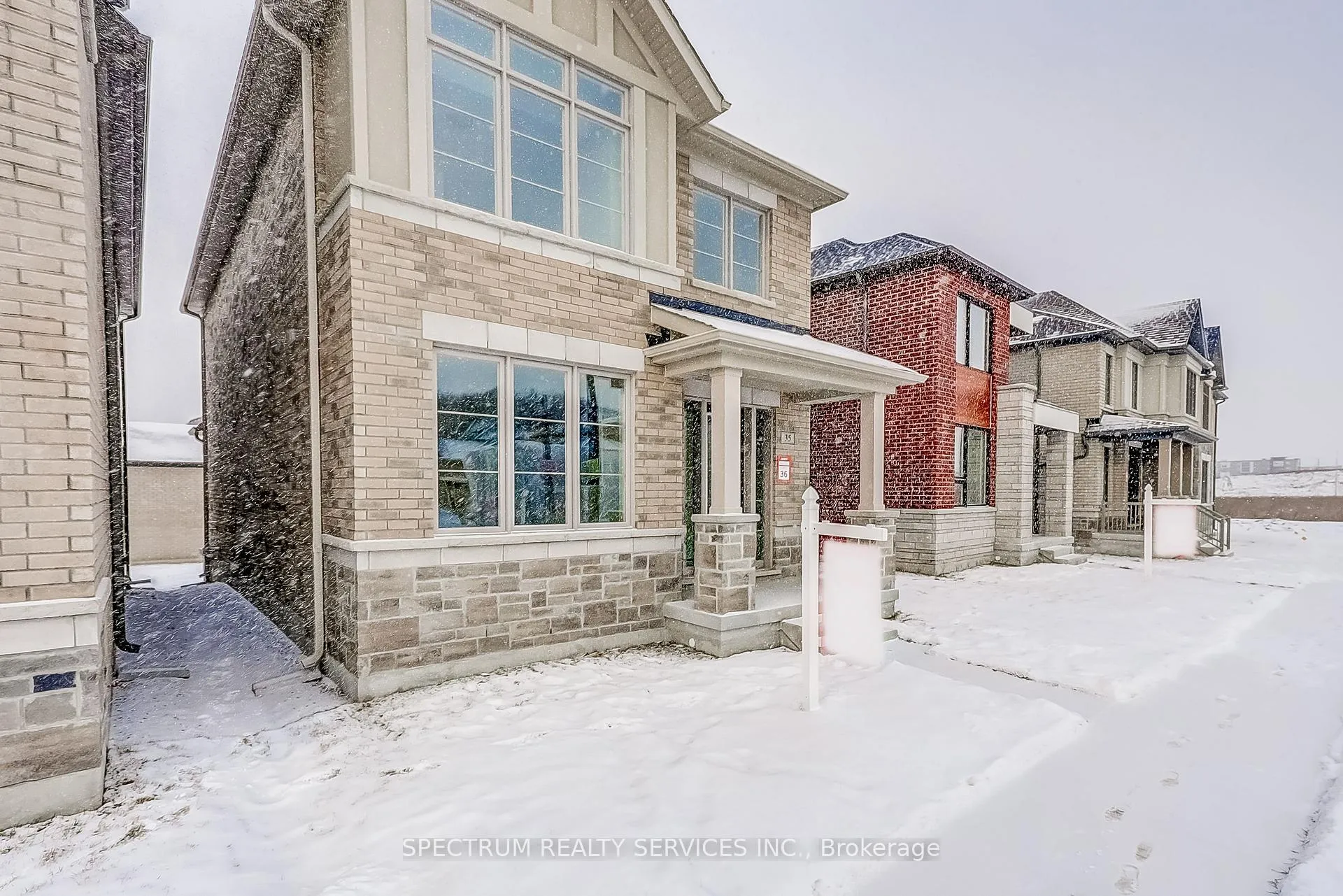 Photo 2 of 35 John Rolph Street, Markham, Cornell — HOMEH