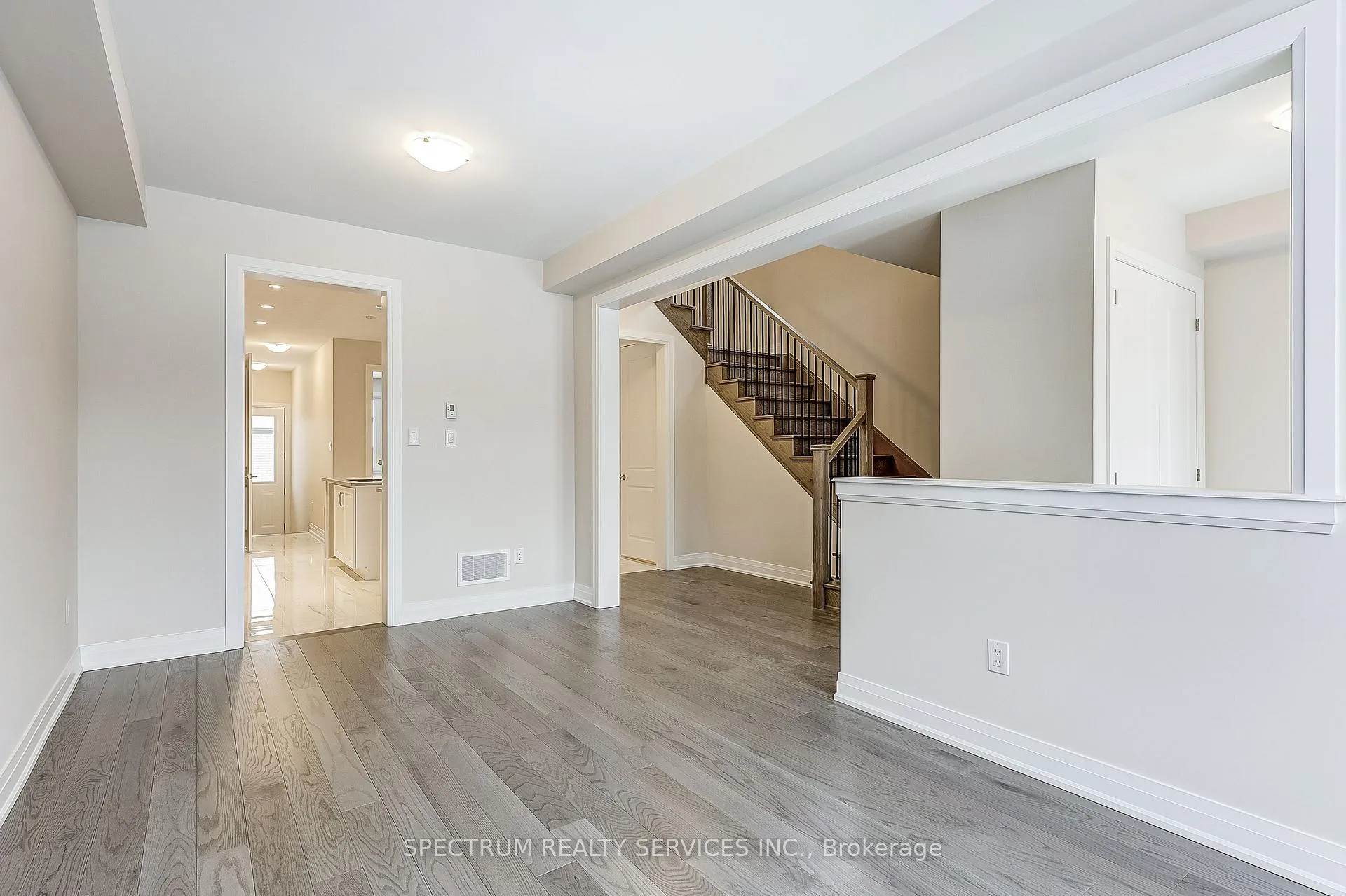 Photo 8 of 35 John Rolph Street, Markham, Cornell — HOMEH