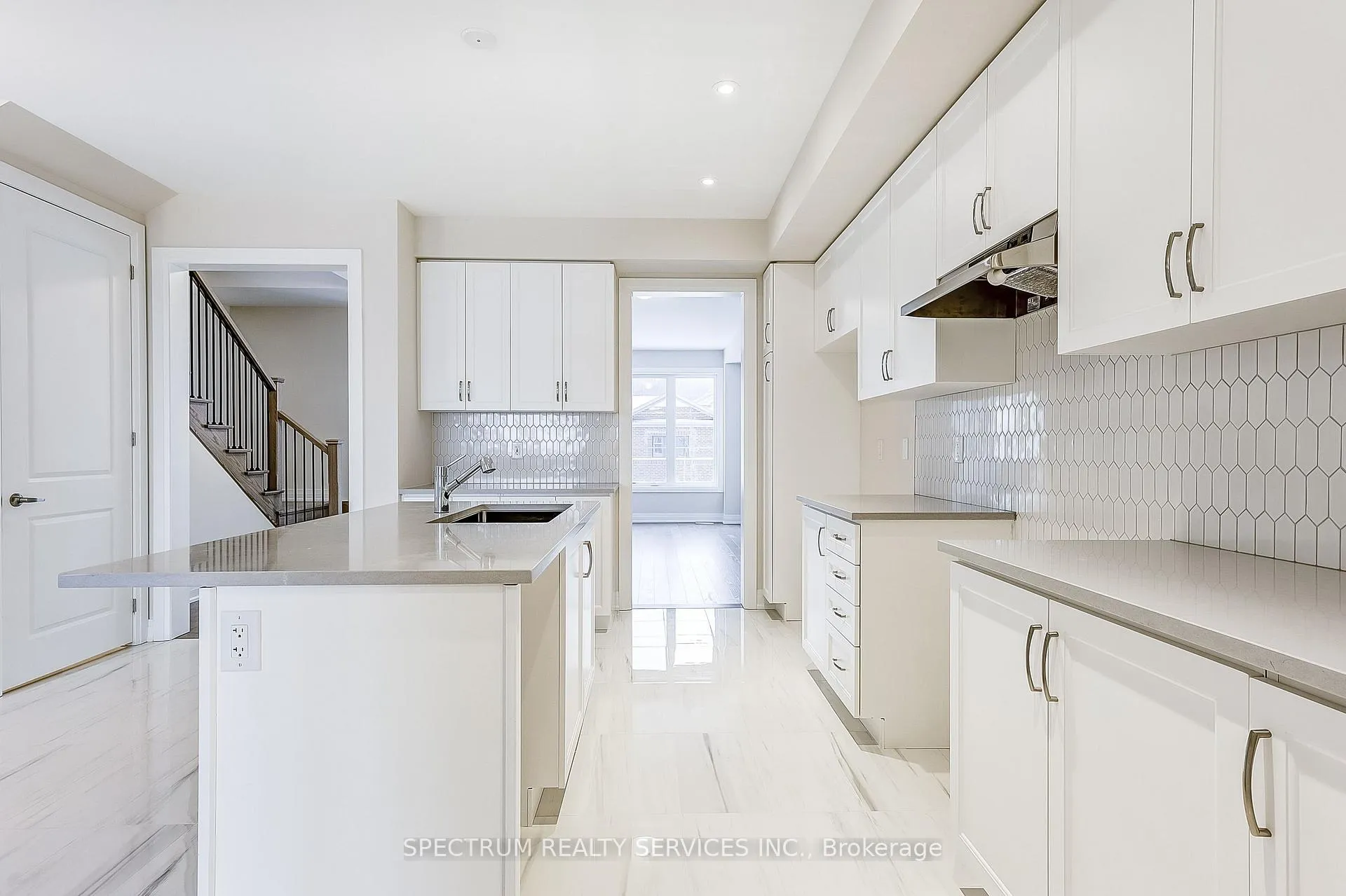 Photo 14 of 35 John Rolph Street, Markham, Cornell — HOMEH