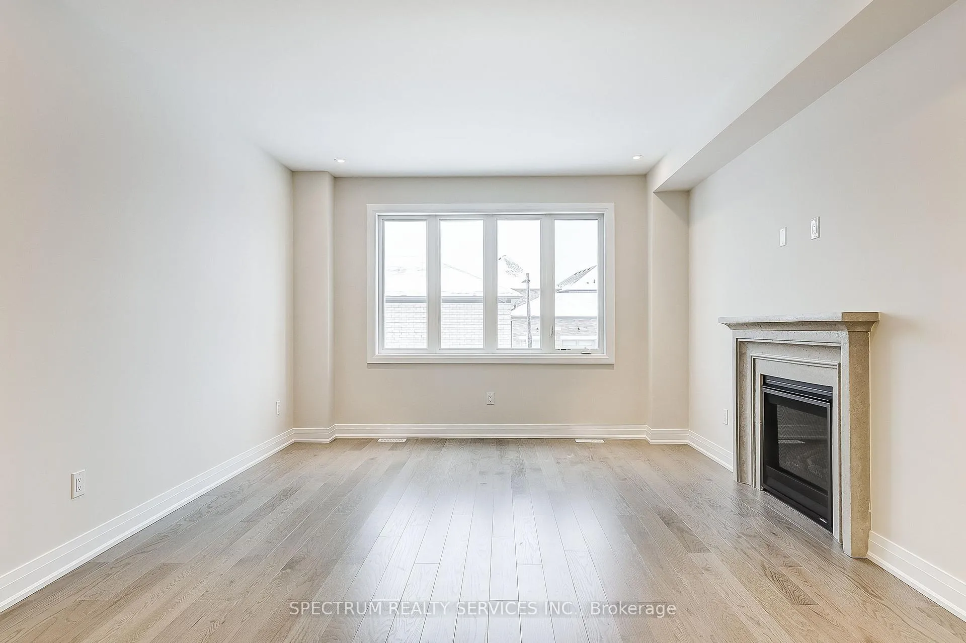 Photo 16 of 35 John Rolph Street, Markham, Cornell — HOMEH
